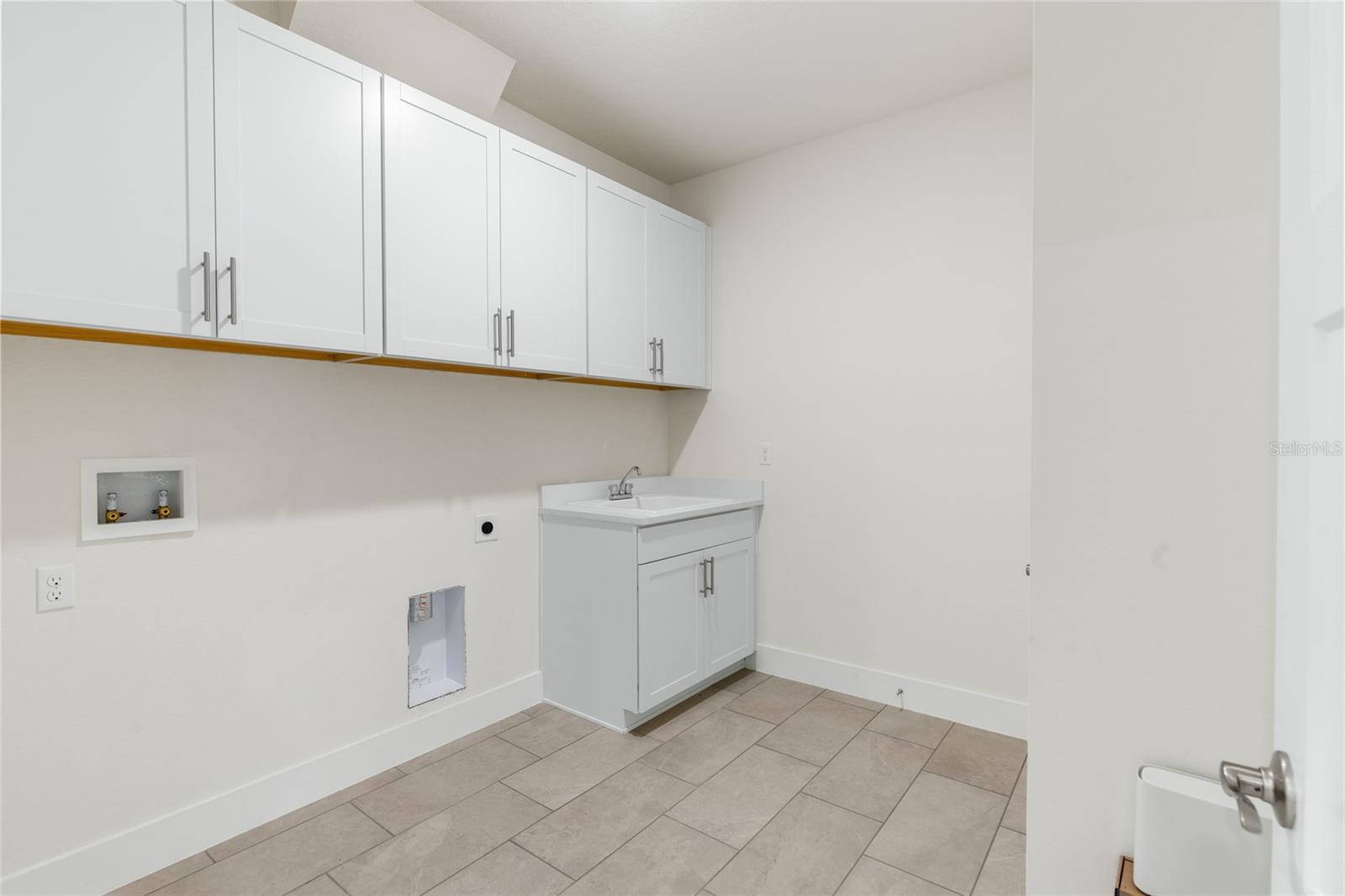 BUCHANAN TRAILS - Residential