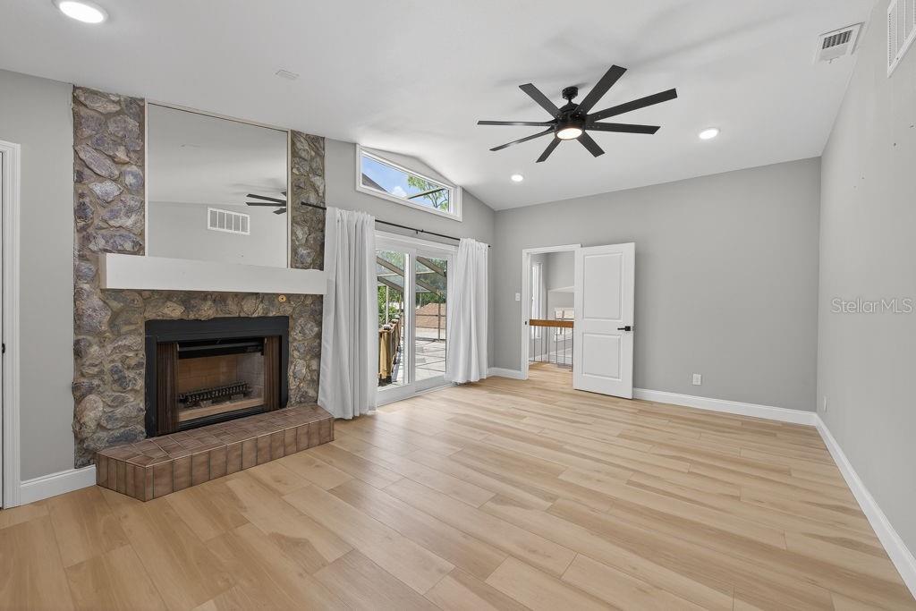 BARCLEY ESTATES 3RD ADD - Residential