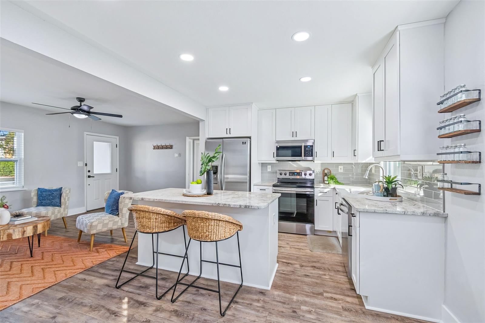 ORANGEWOOD MANOR - Residential