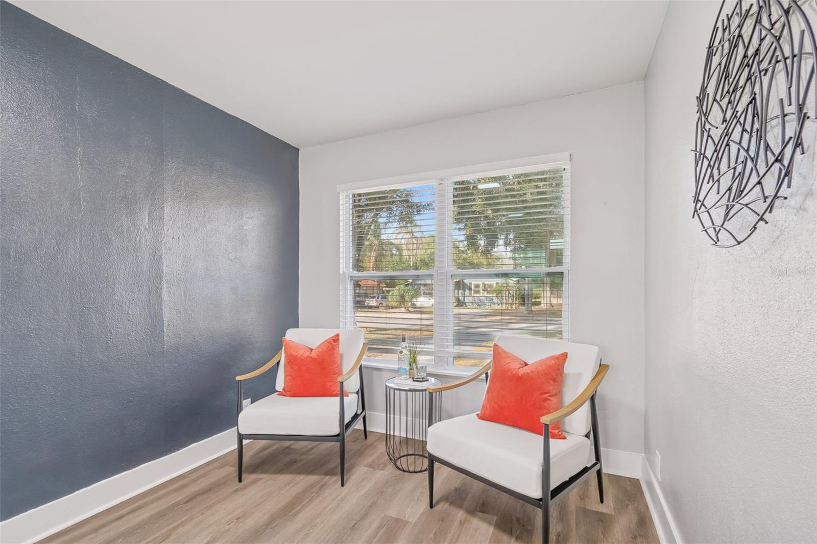 ORANGEWOOD MANOR - Residential