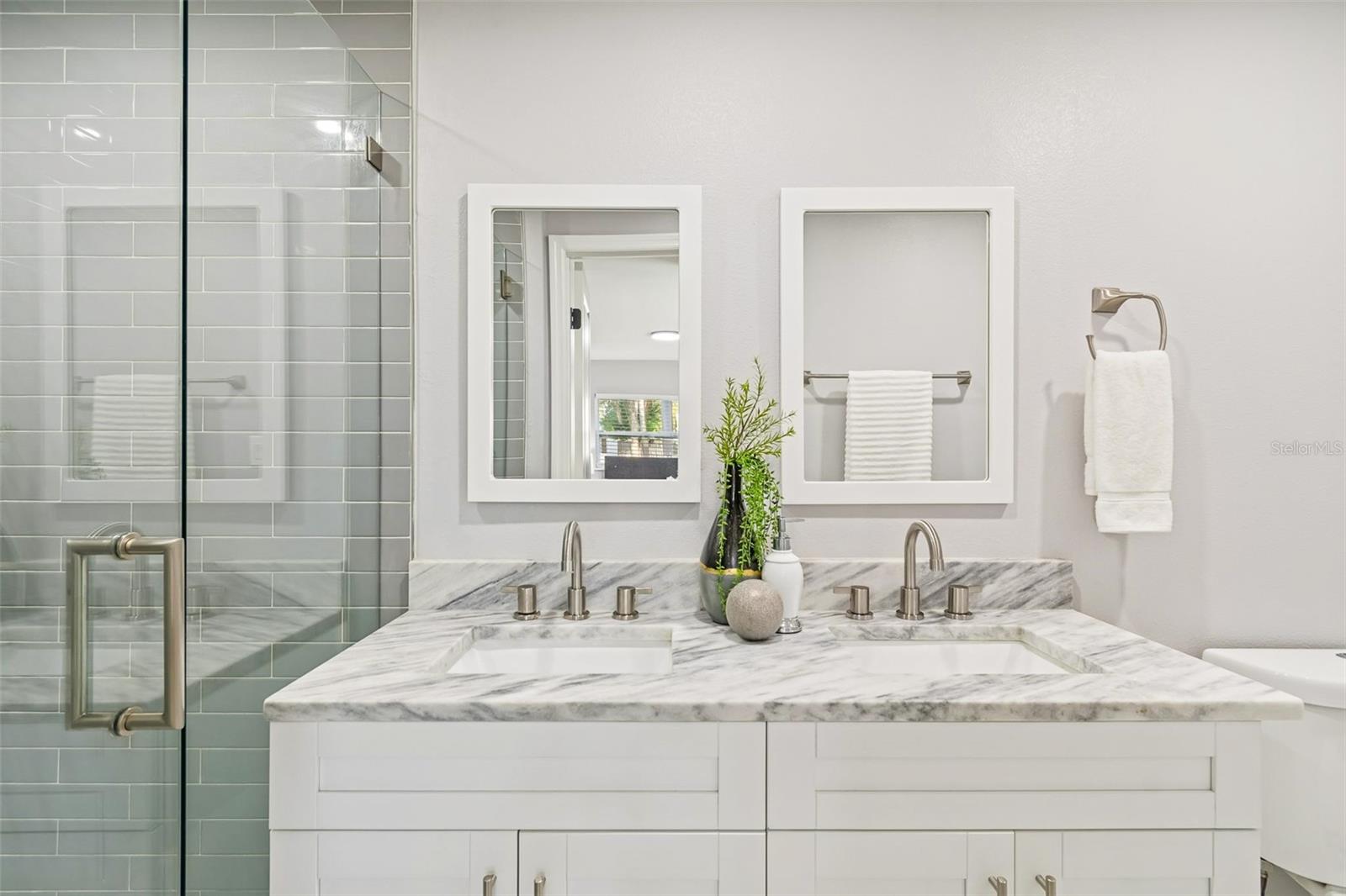 ORANGEWOOD MANOR - Residential