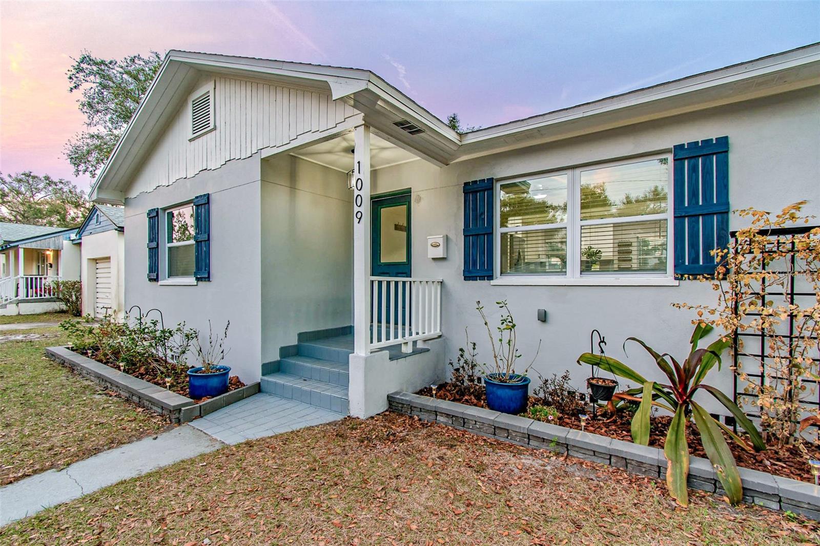 ORANGEWOOD MANOR - Residential