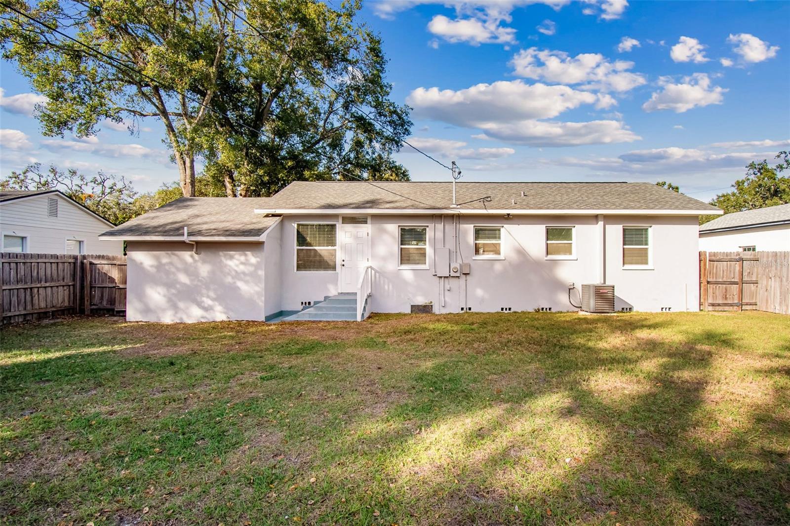 ORANGEWOOD MANOR - Residential