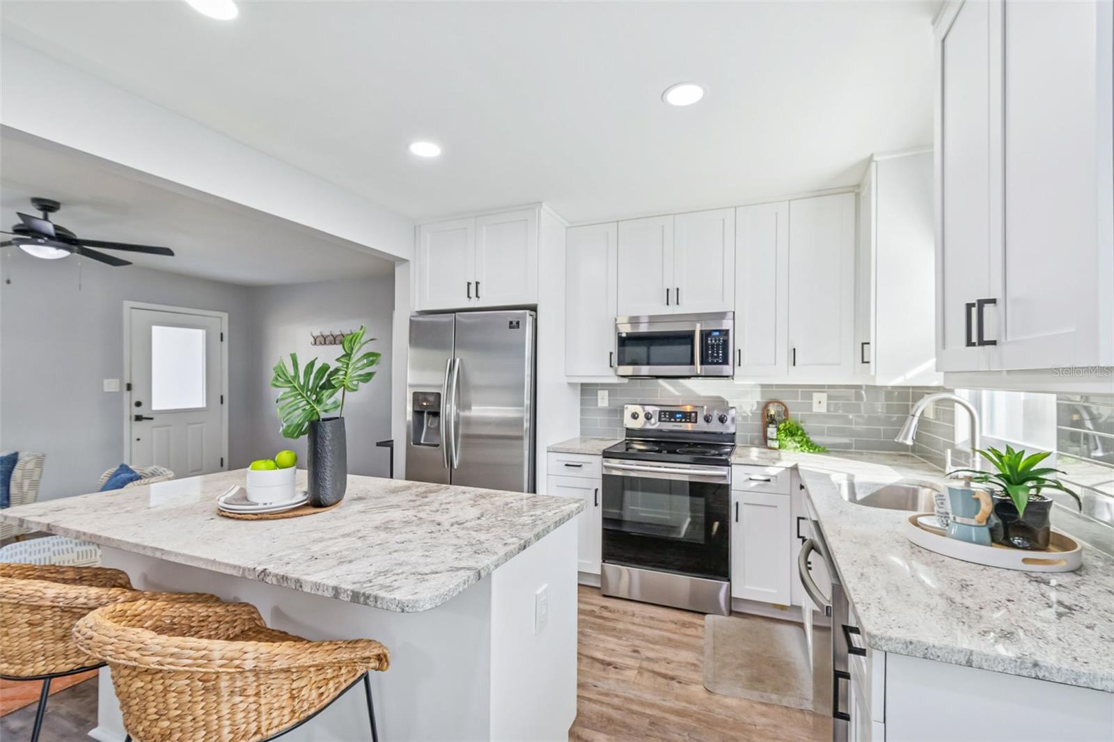 ORANGEWOOD MANOR - Residential