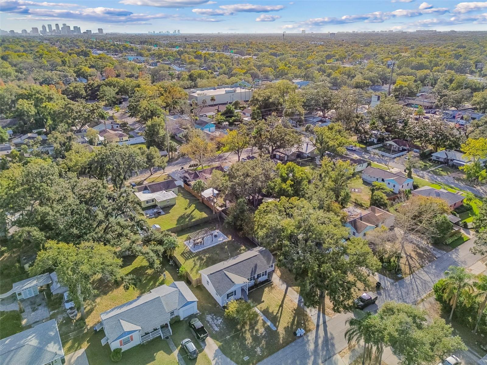 ORANGEWOOD MANOR - Residential