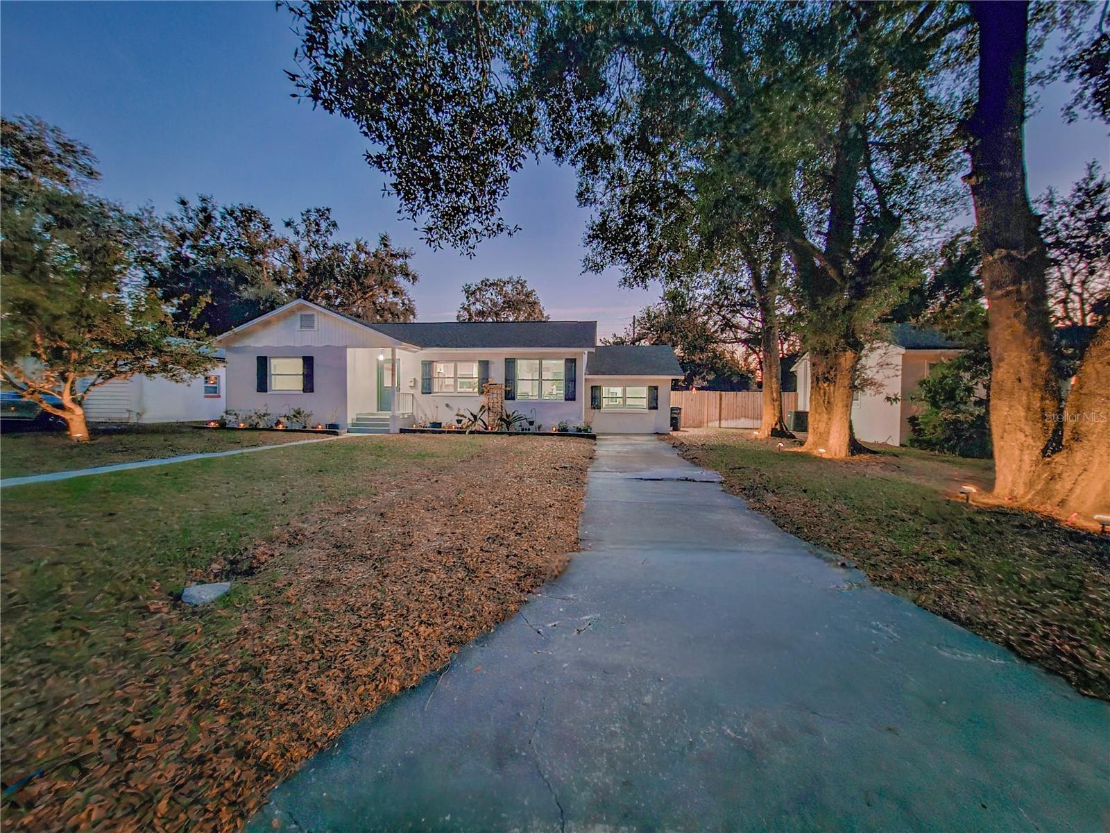 ORANGEWOOD MANOR - Residential