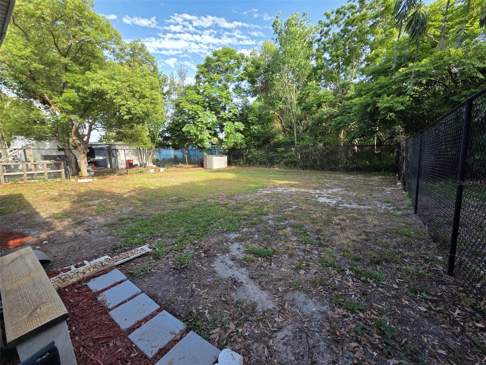 GLENDALE HEIGHTS - Residential