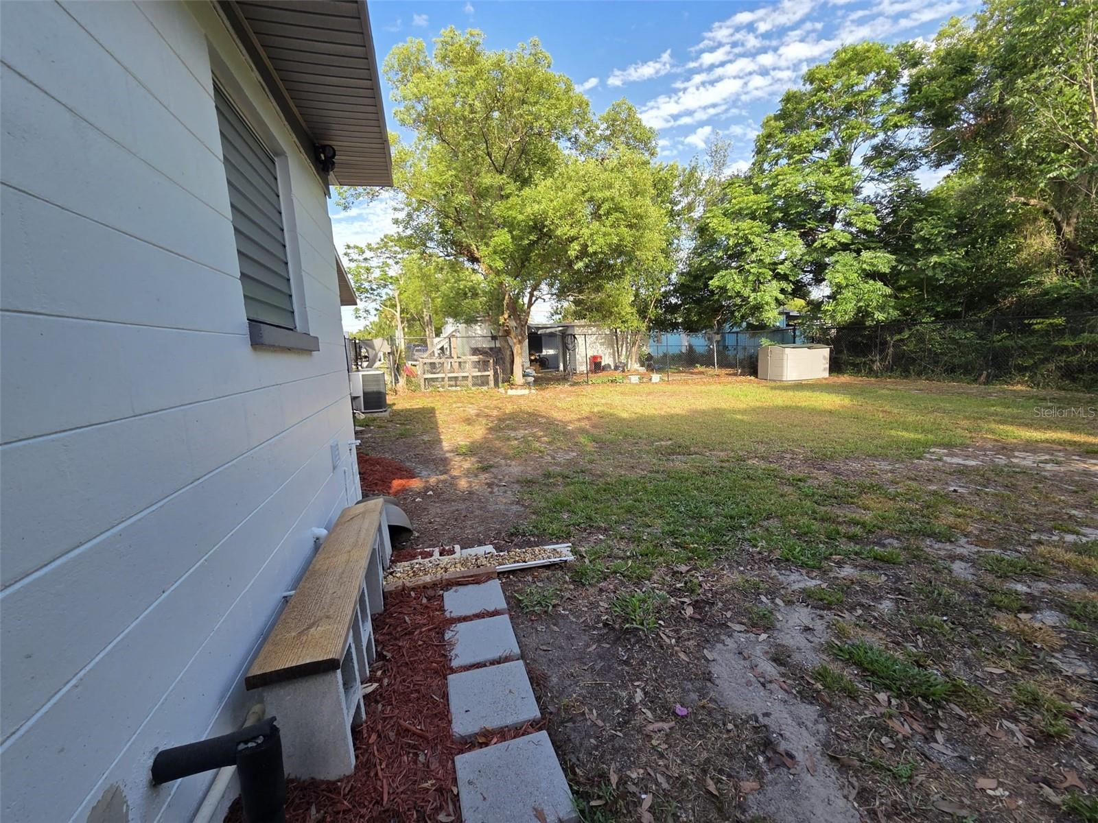 GLENDALE HEIGHTS - Residential