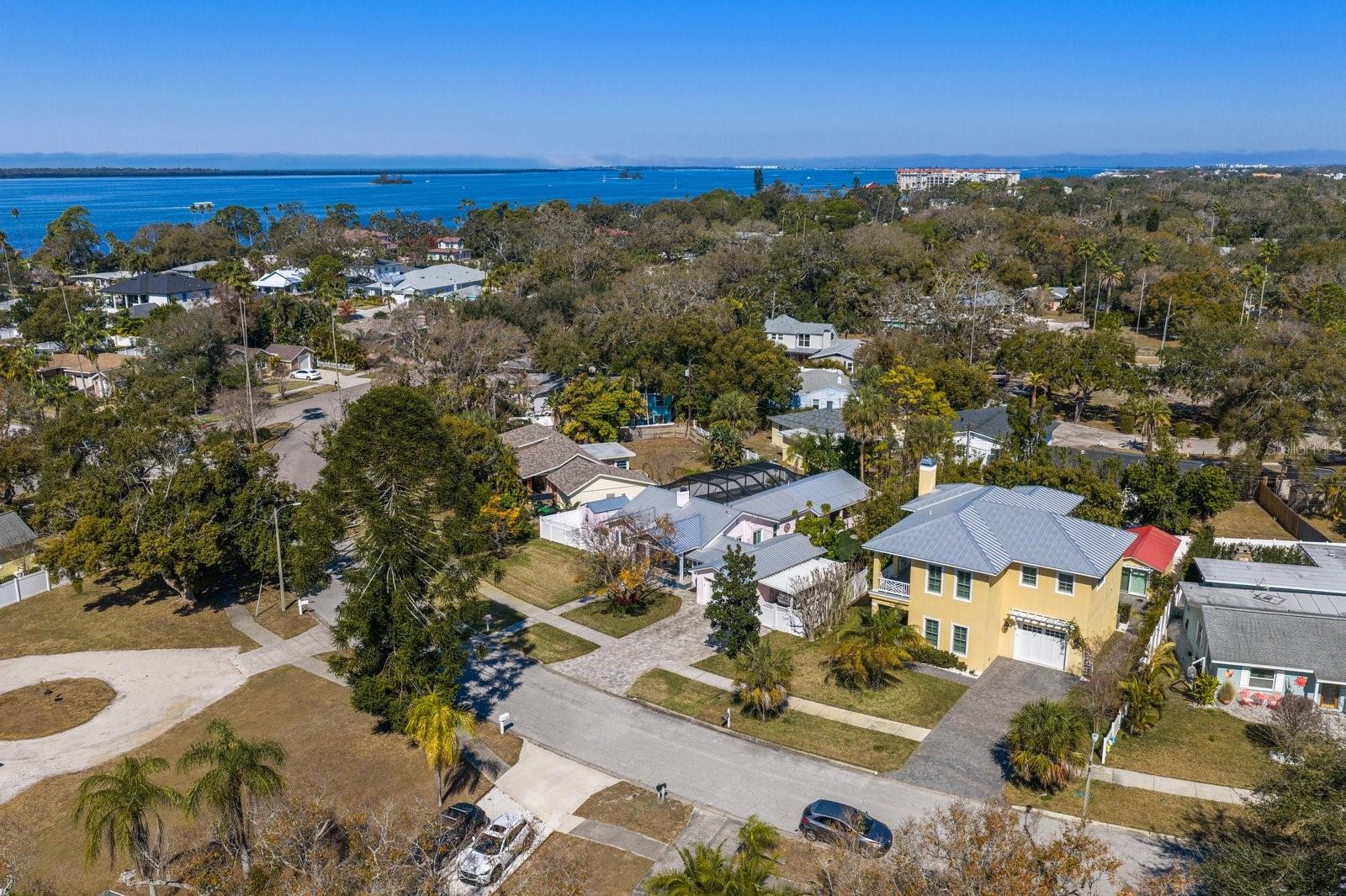 SHORE CREST - Residential