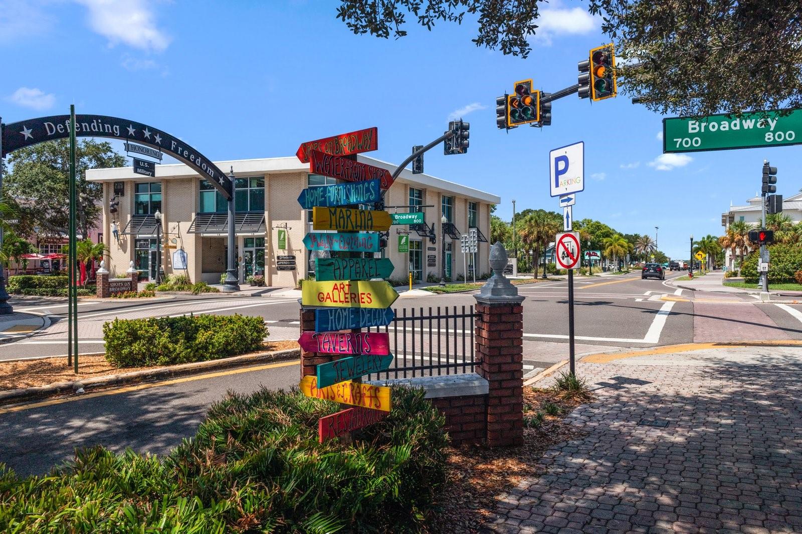 SHORE CREST - Residential