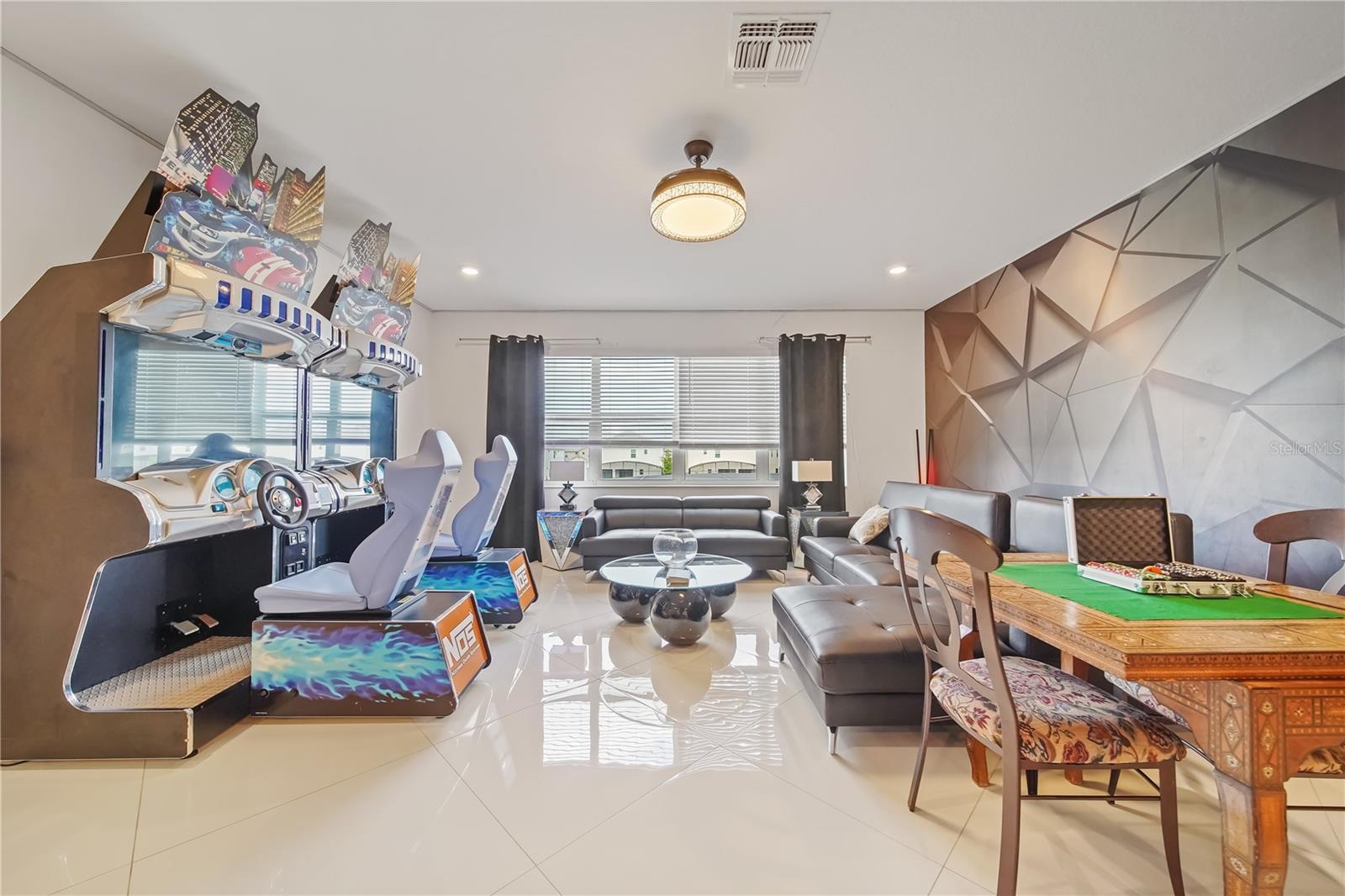VERANDA PALMS PH 2B2-2C - Residential