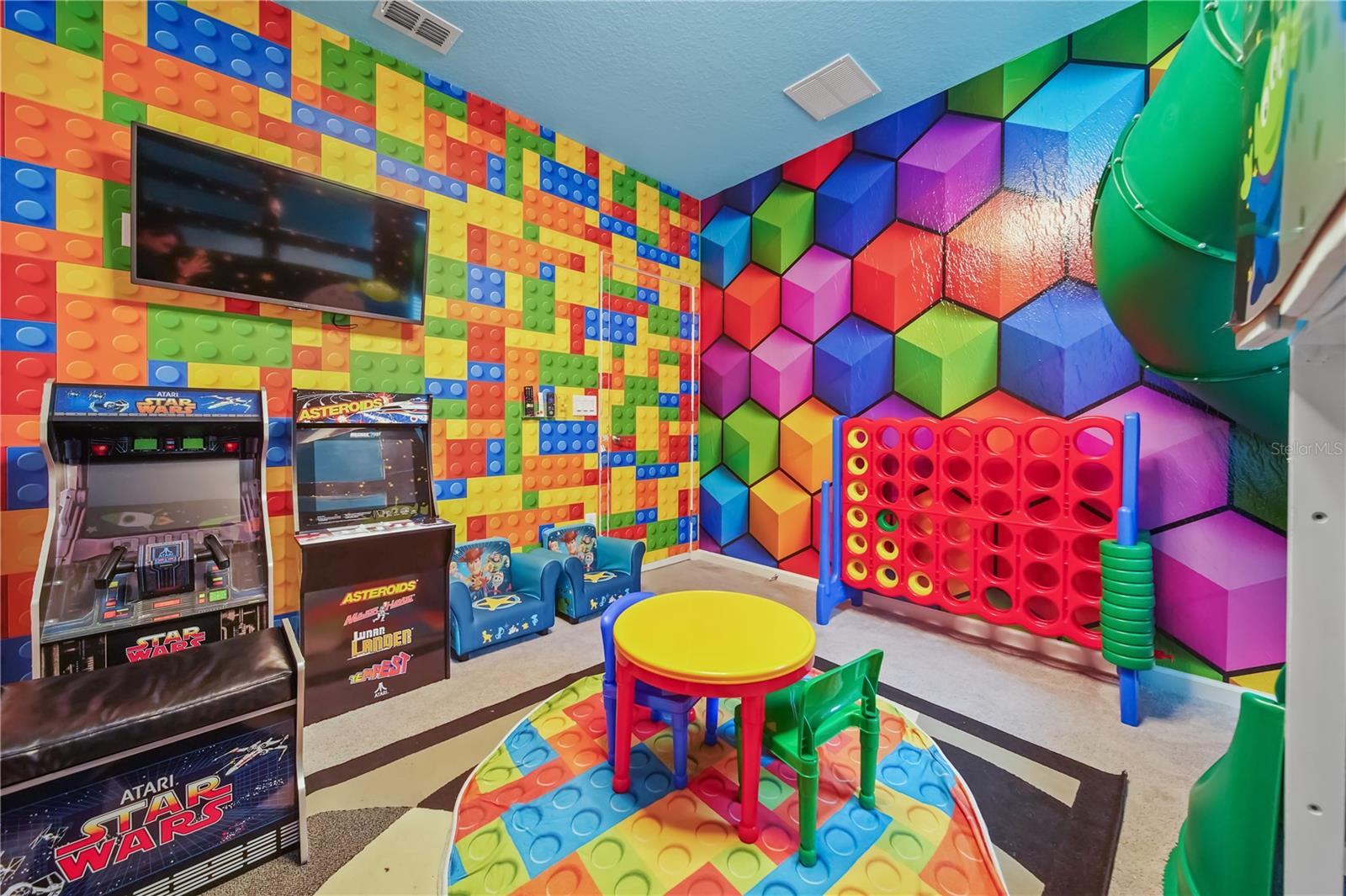 VERANDA PALMS PH 2B2-2C - Residential