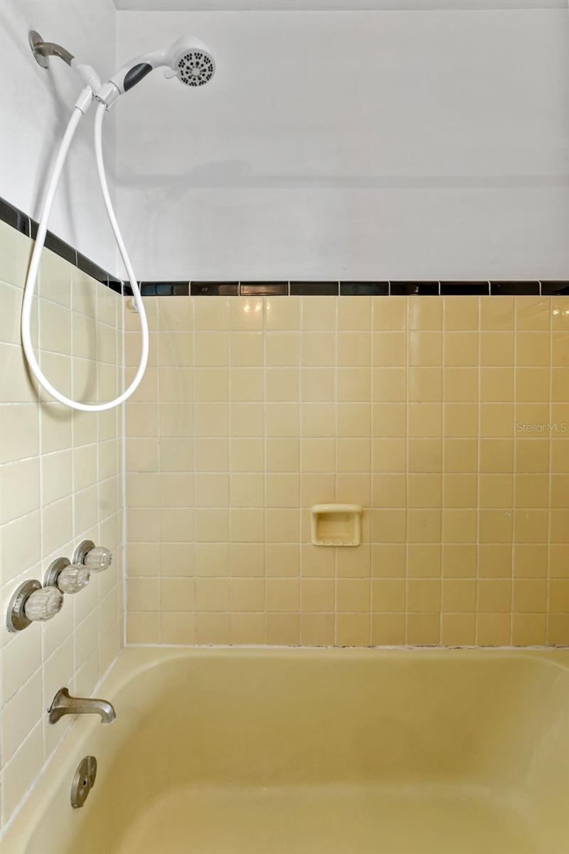 DAVIS ISLANDS - Residential