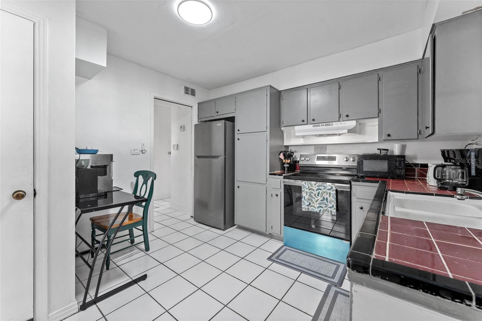 DAVIS ISLANDS - Residential