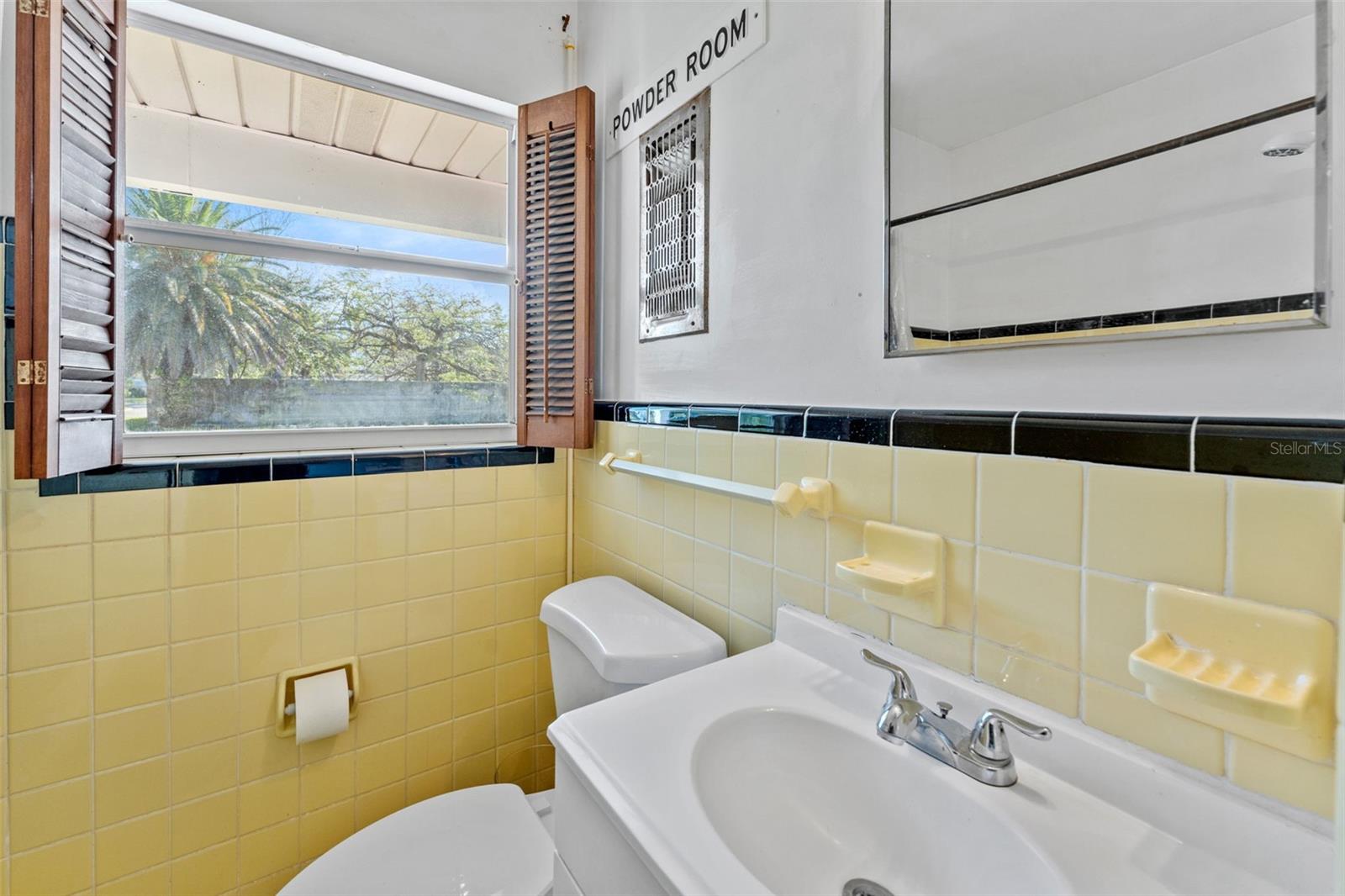 DAVIS ISLANDS - Residential