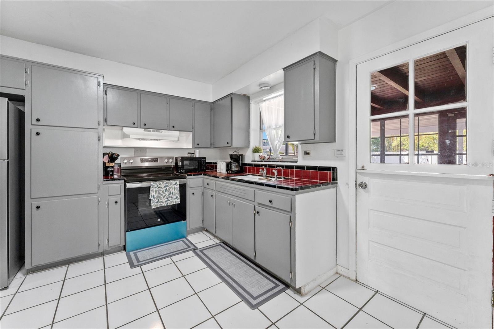 DAVIS ISLANDS - Residential