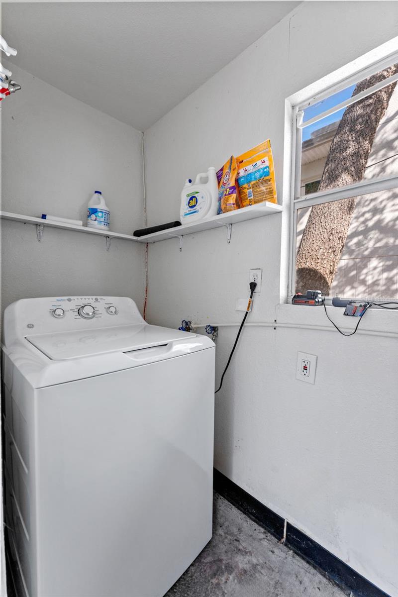 DAVIS ISLANDS - Residential