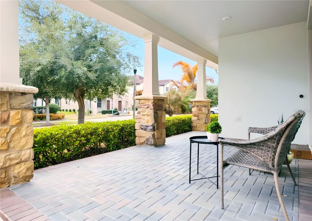 Photo of 13525 Gorgona Isle Drive, Windermere, FL 34786 (MLS # O6377789)