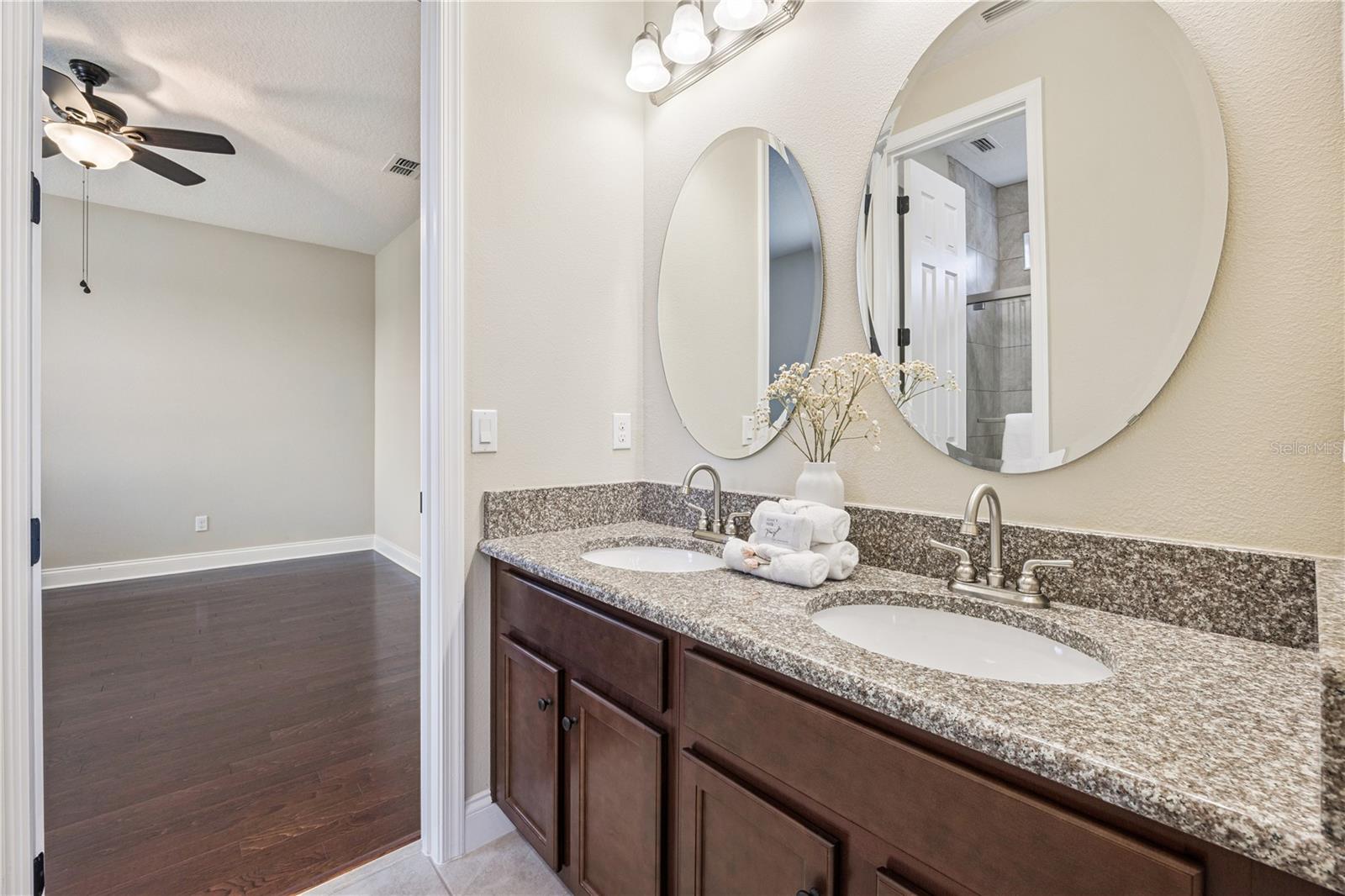 WINDERMERE ISLE - Residential