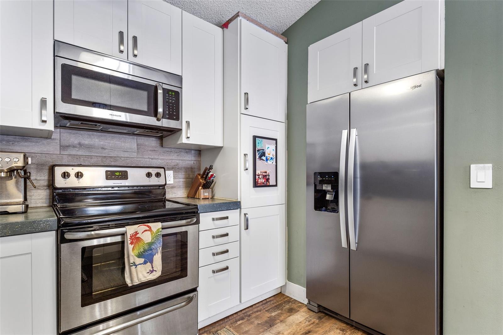 HIDDEN GROVE COURT - Residential Lease