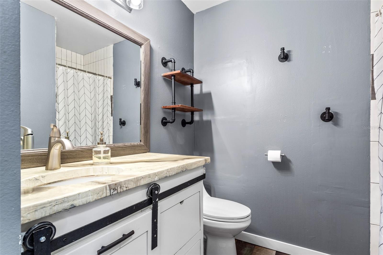 HIDDEN GROVE COURT - Residential Lease