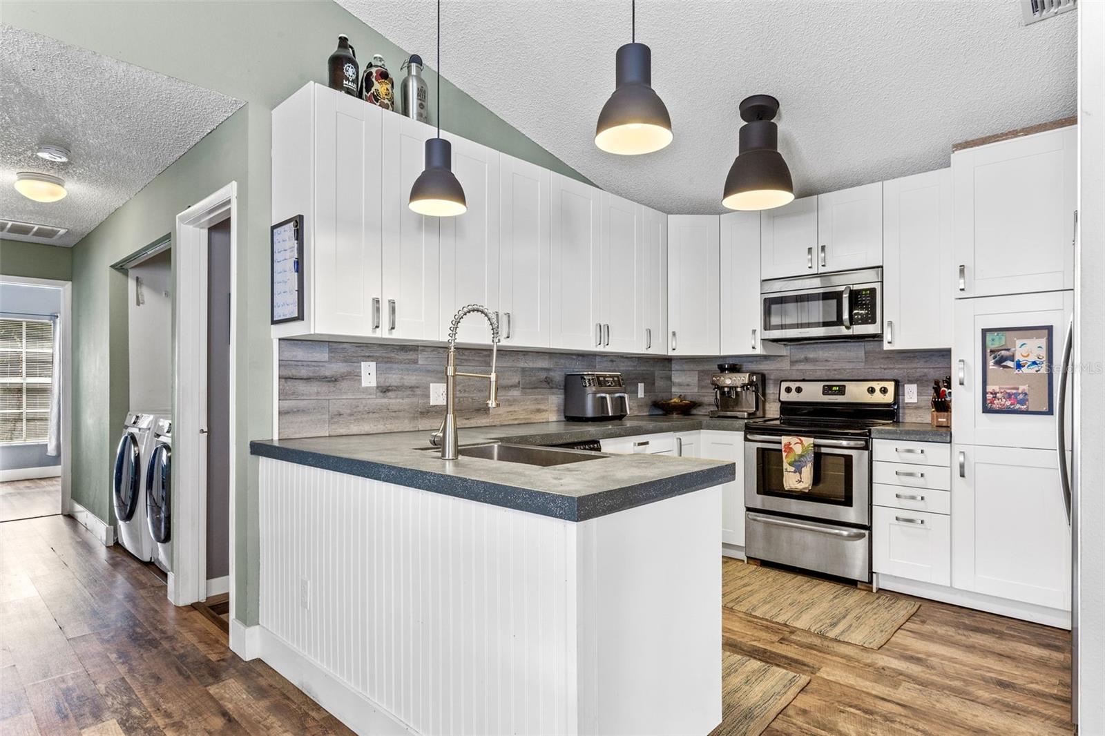 HIDDEN GROVE COURT - Residential Lease