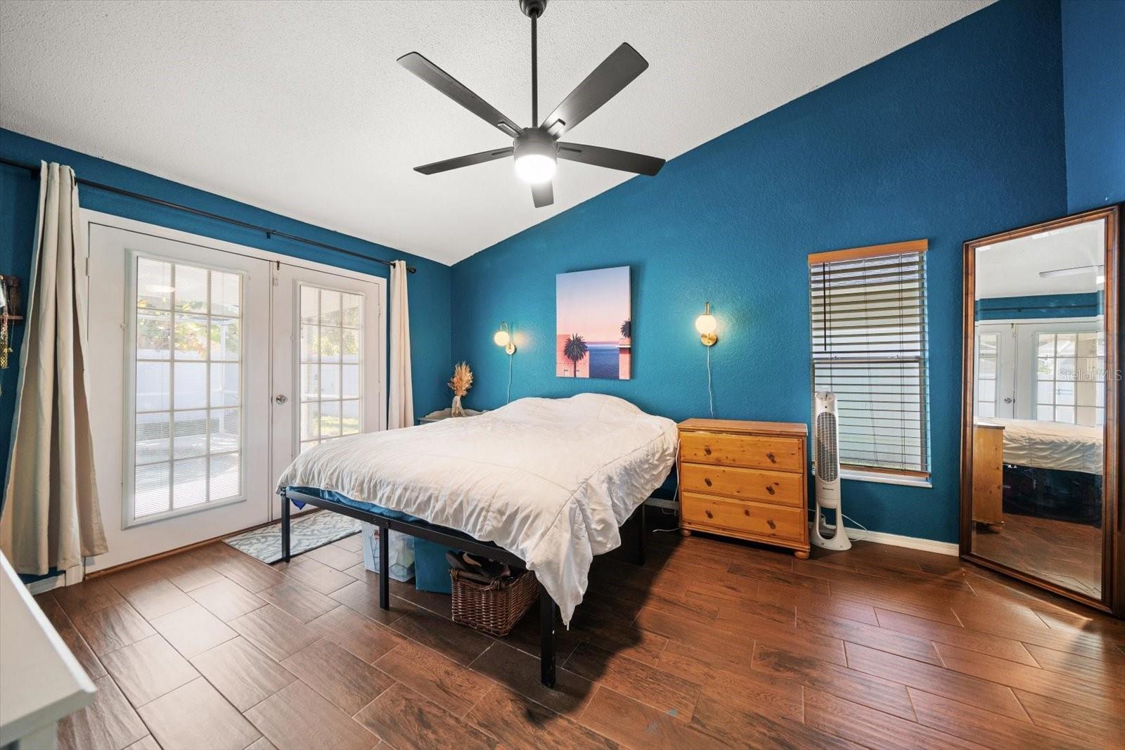 LAKES UNIT 2 PHASE 2, THE - Residential