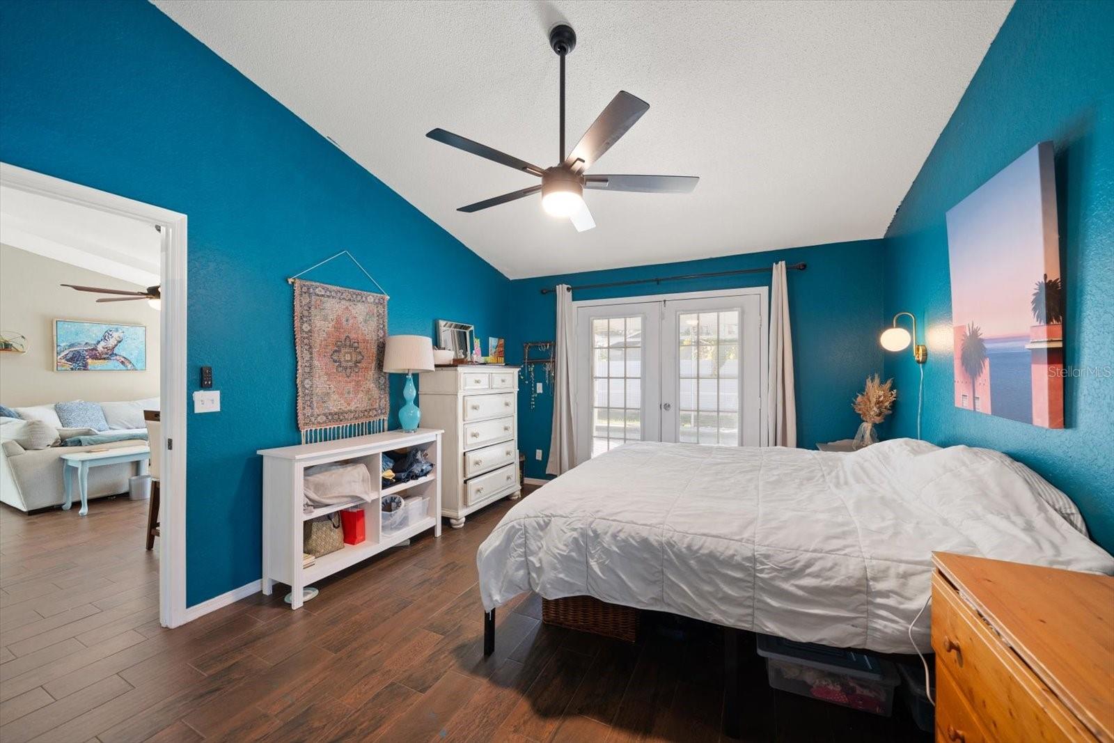 LAKES UNIT 2 PHASE 2, THE - Residential