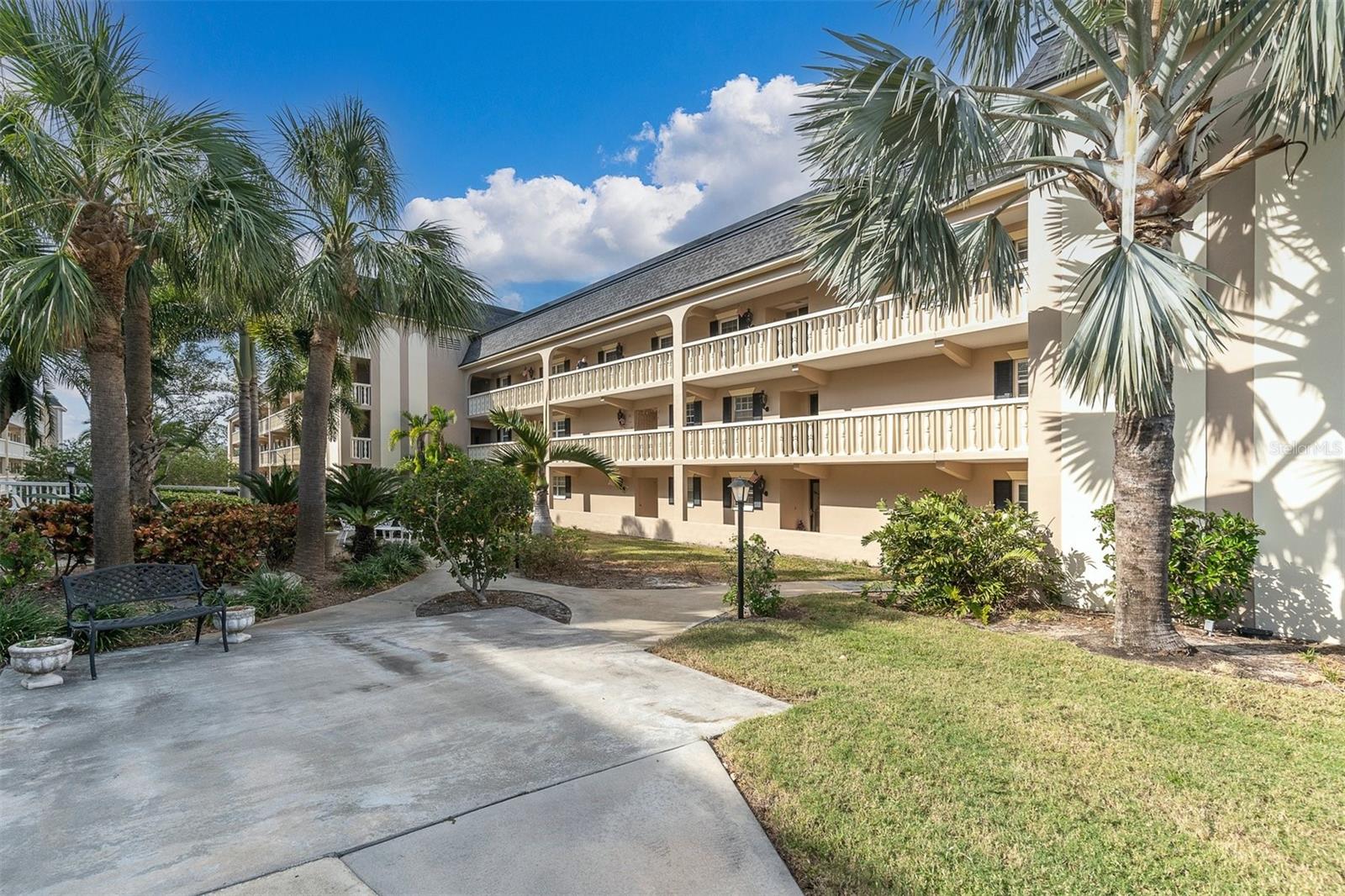 PORT BELLEAIR 1 CONDO - Residential