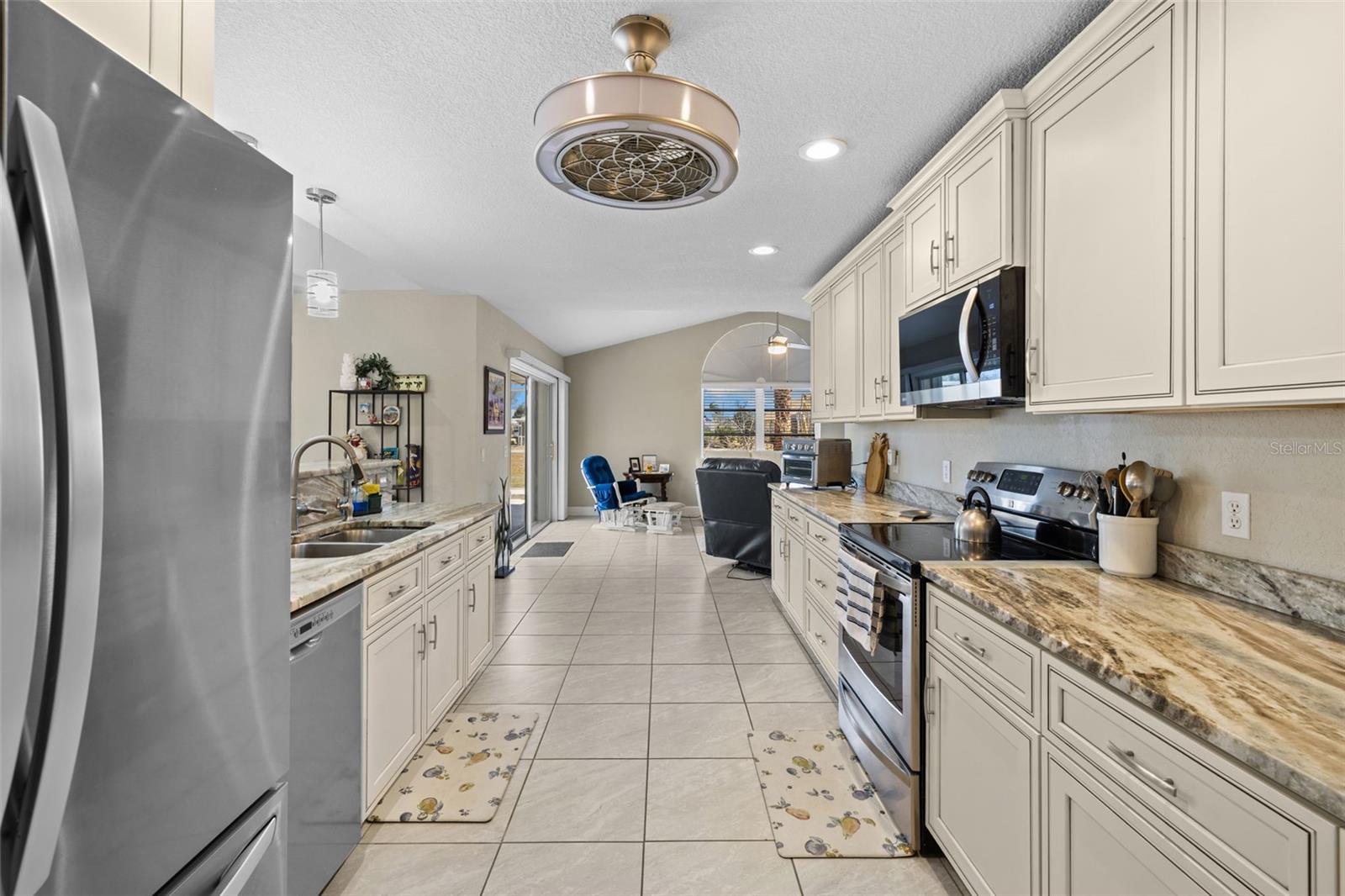 PUNTA GORDA ISLES SEC 20 - Residential