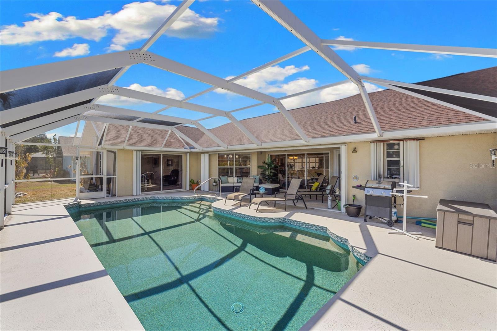 PUNTA GORDA ISLES SEC 20 - Residential