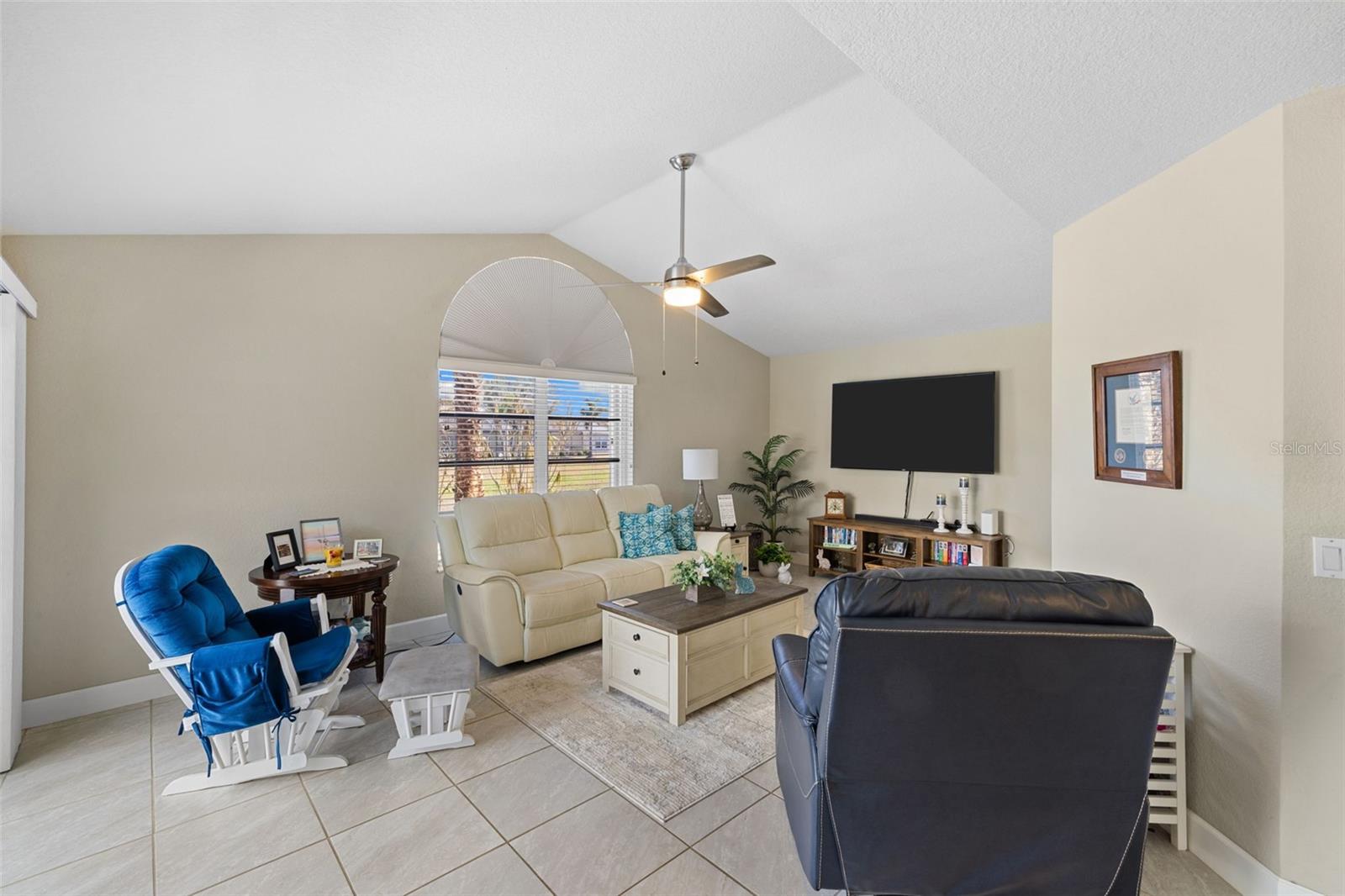 PUNTA GORDA ISLES SEC 20 - Residential