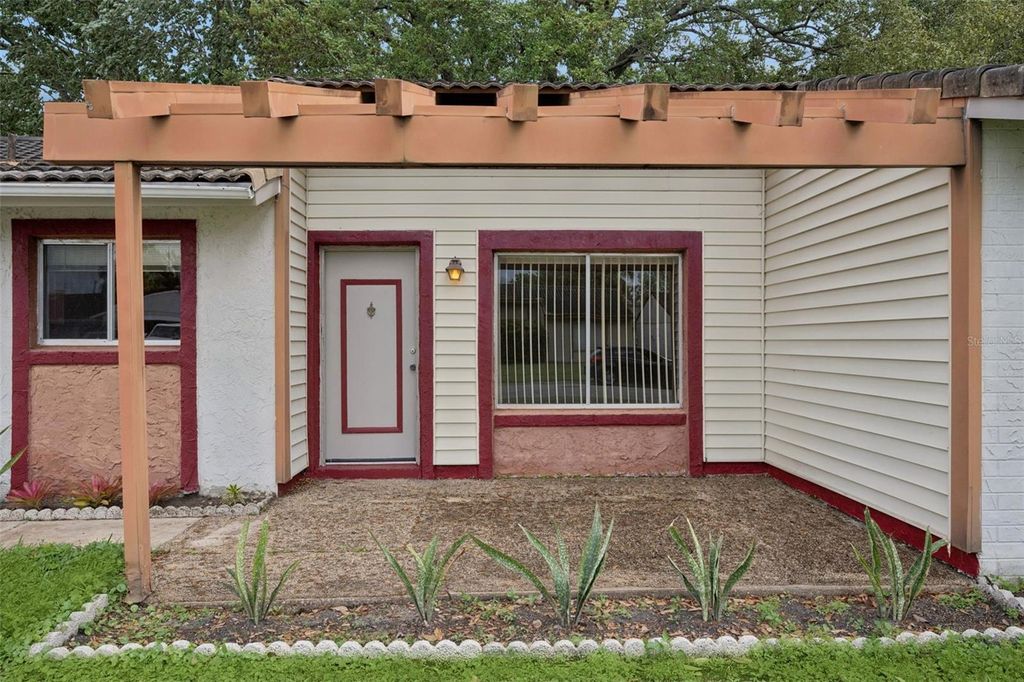 Photo of 10113 Musket Lane, Orlando, FL 32821 (MLS # O6391107)