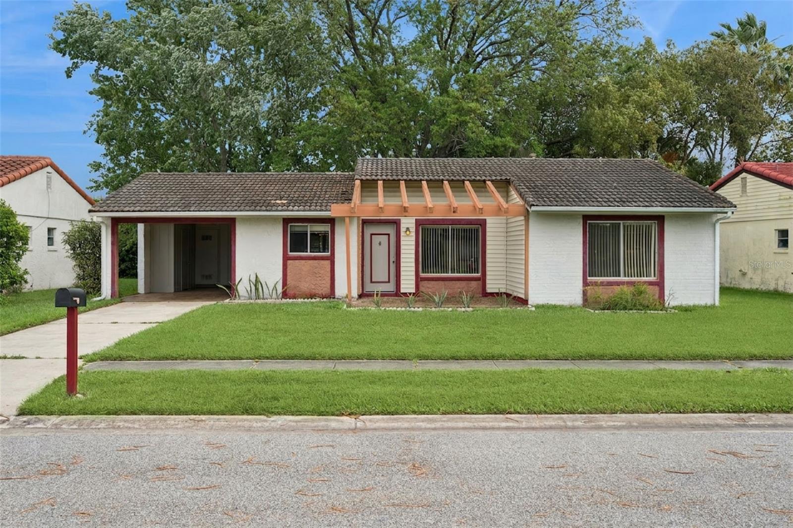 MONTPELIER VILLAGE PH 02 - Residential