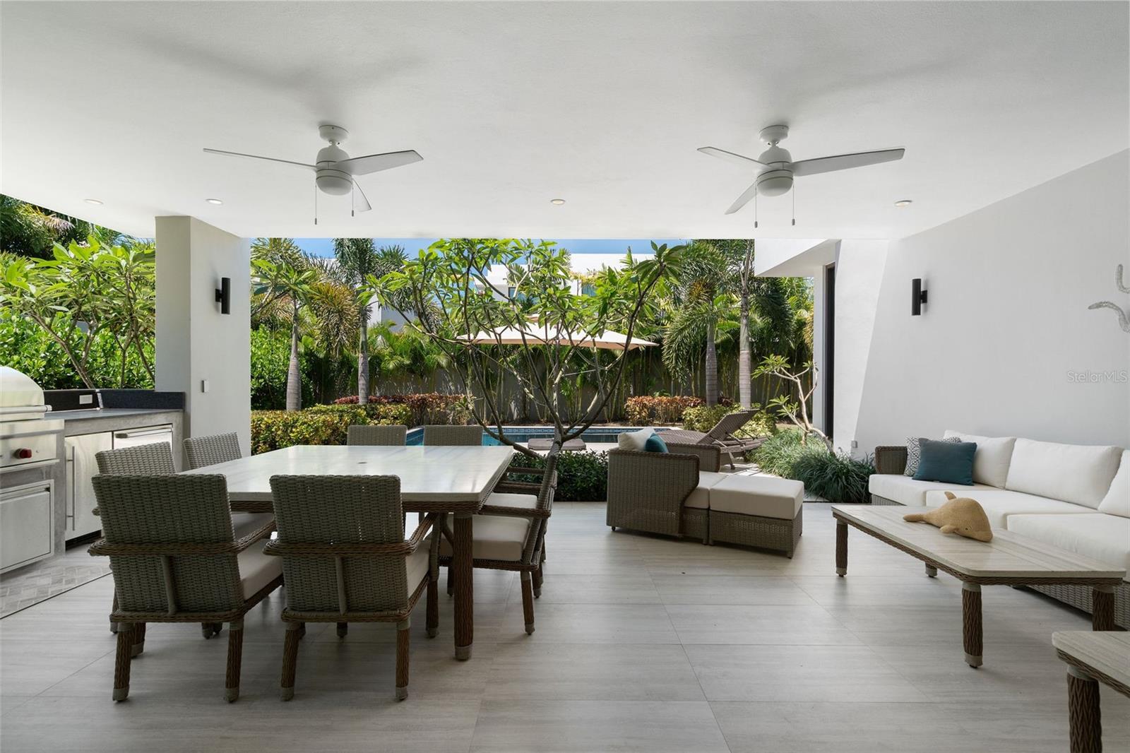 THE ISLES - Residential