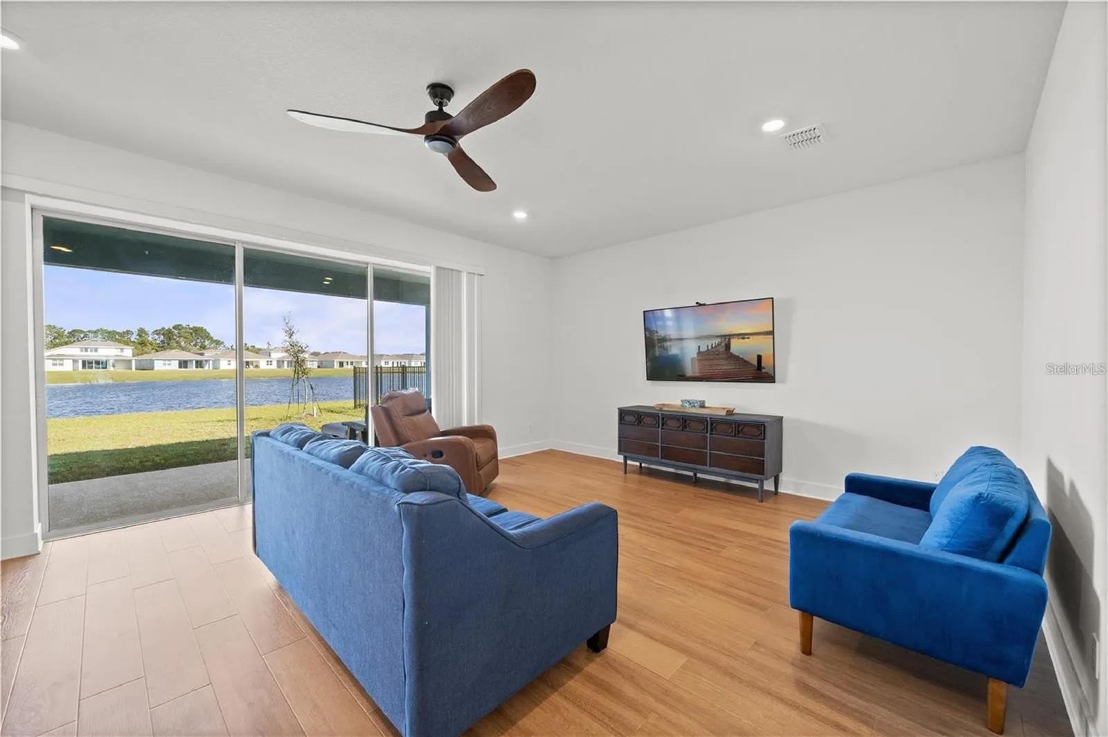 AMELIA GROVES PH 1 - Residential