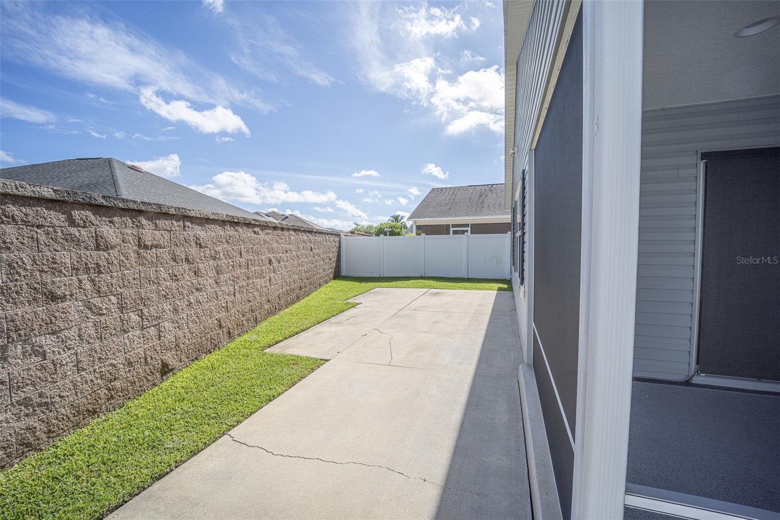 VILLAGES OF SUMTER PINELAND VILLAS - Residential Lease