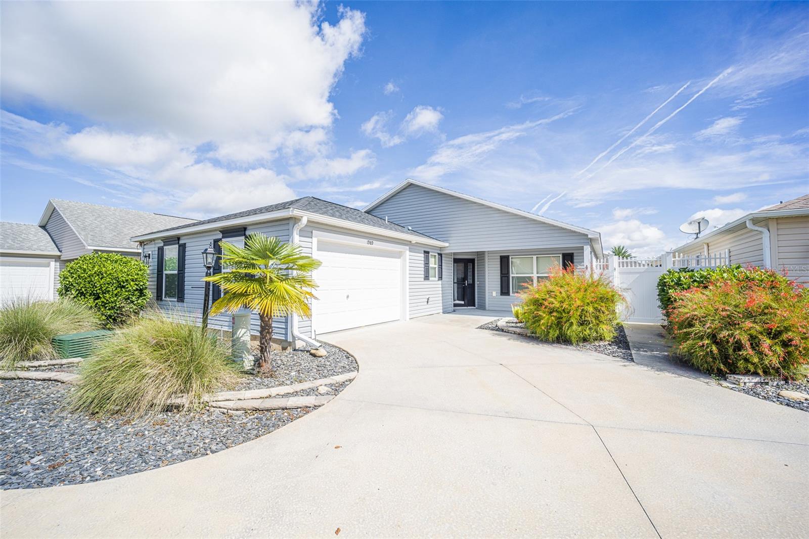 VILLAGES OF SUMTER PINELAND VILLAS - Residential Lease