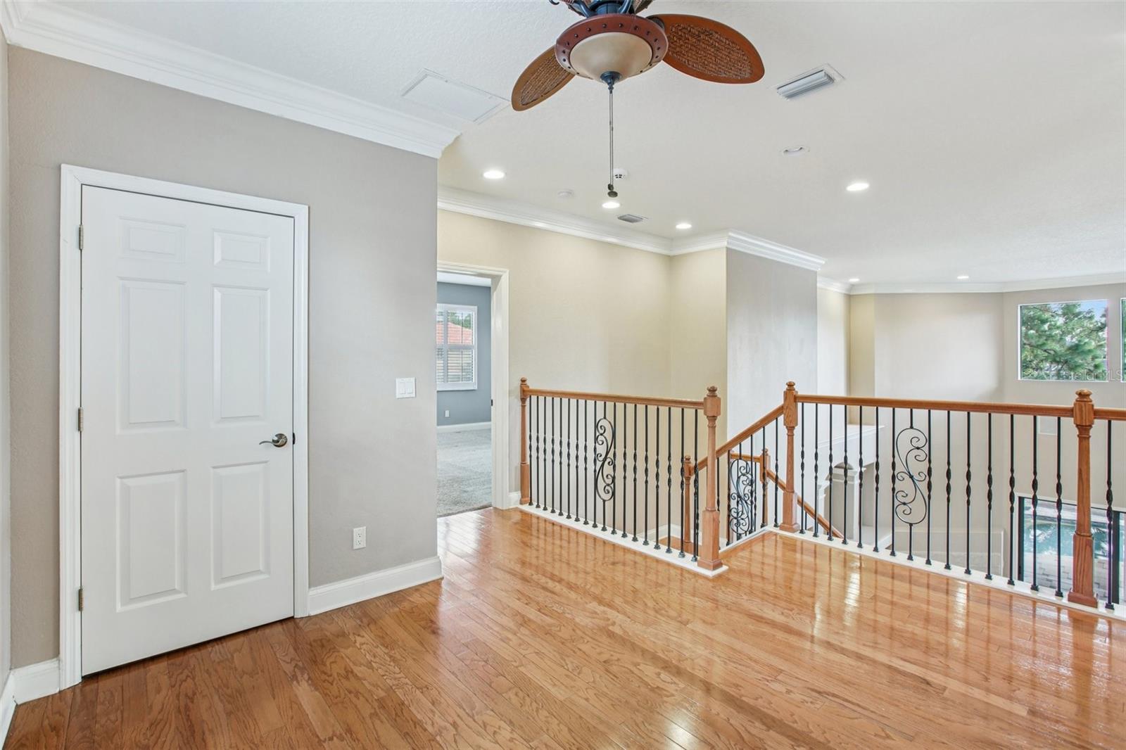 NINE EAGLES UNIT ONE SEC I - Residential