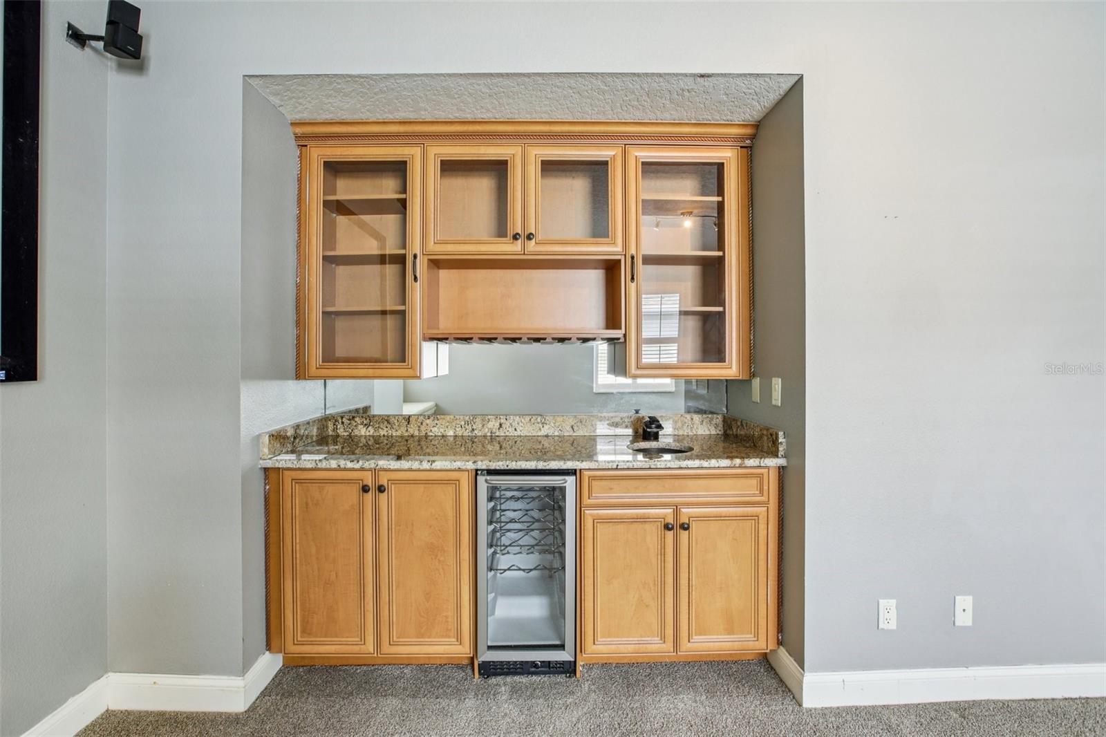 NINE EAGLES UNIT ONE SEC I - Residential