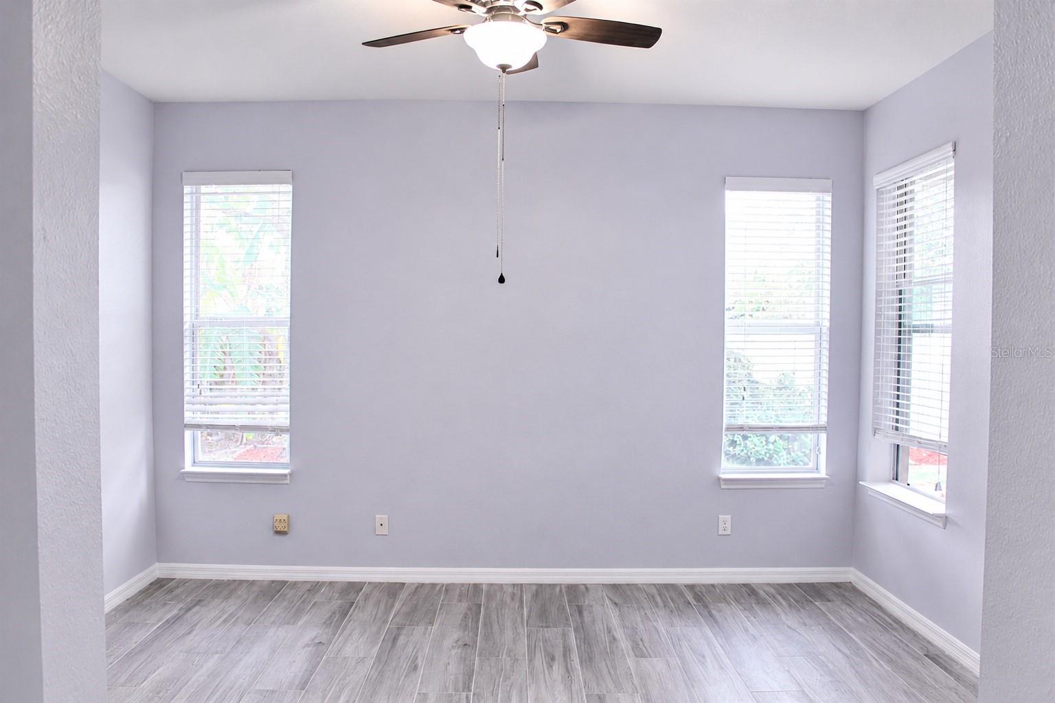 CROSSING CREEK VILLAGE PH I - Residential Lease