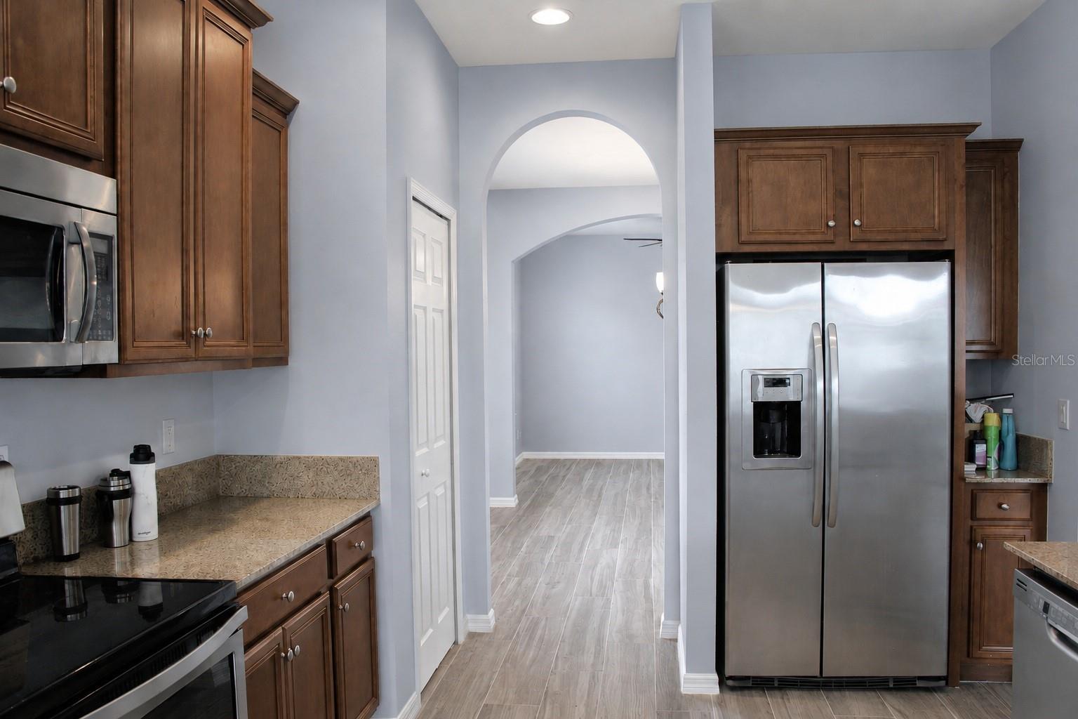 CROSSING CREEK VILLAGE PH I - Residential Lease