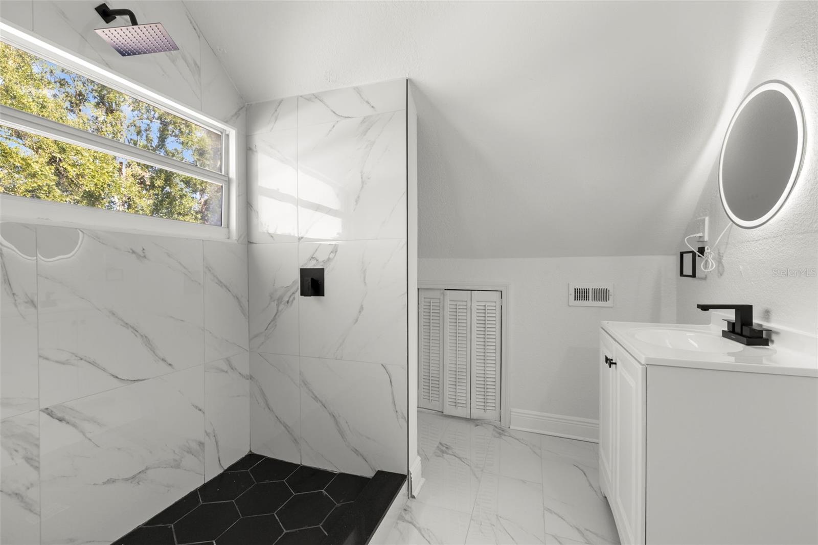 EAST TAMPA BLOCKS 1 TO 40 - Residential