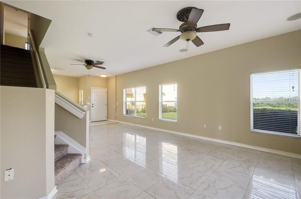 RIVERCREST TOWNHOMES WEST PH 1 - Residential Lease