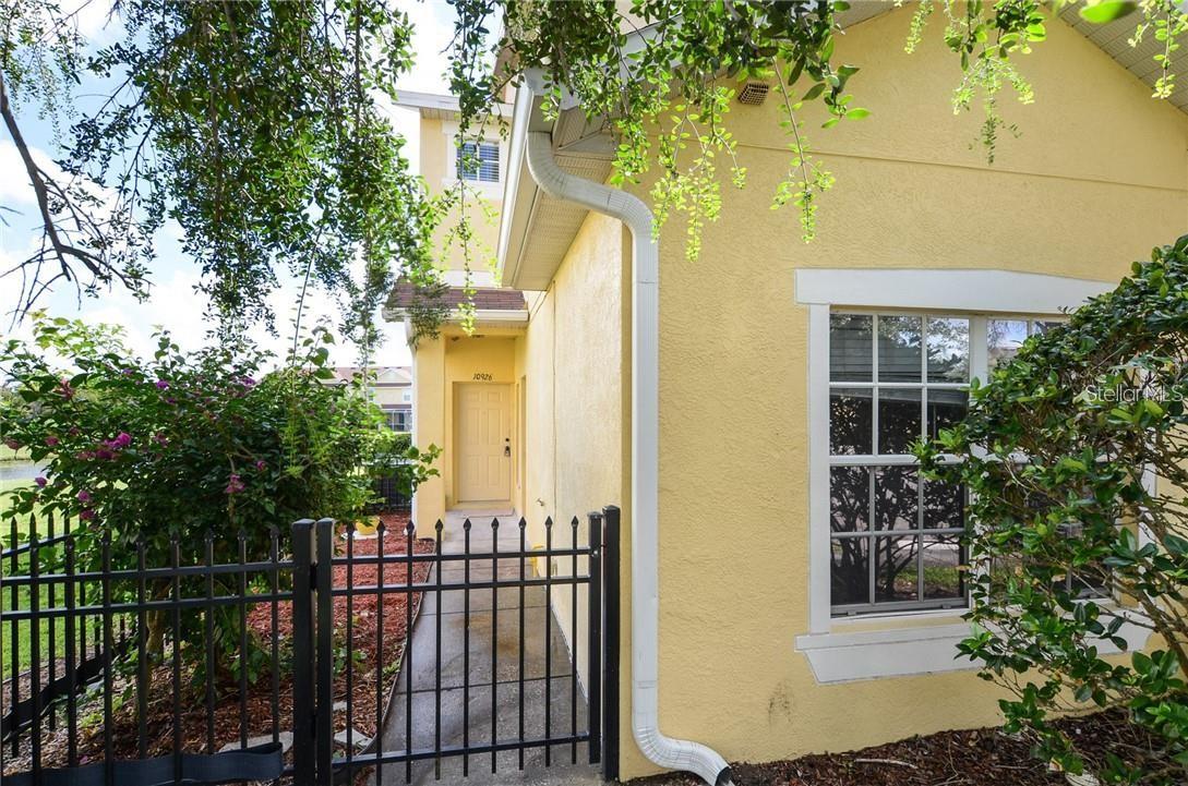 RIVERCREST TOWNHOMES WEST PH 1 - Residential Lease