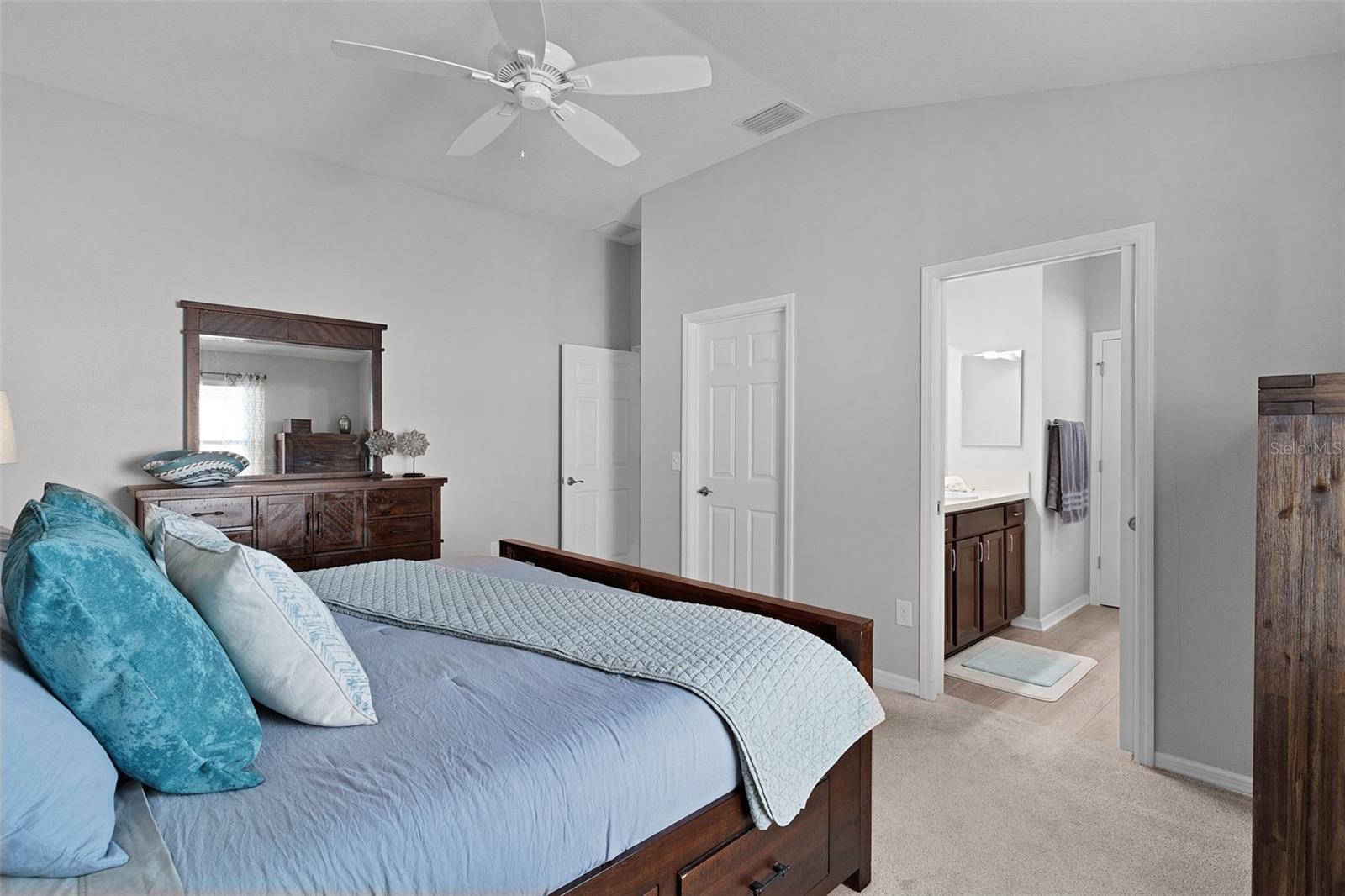 VILLAGE/FENNEY SPARTINA VILLAS - Residential