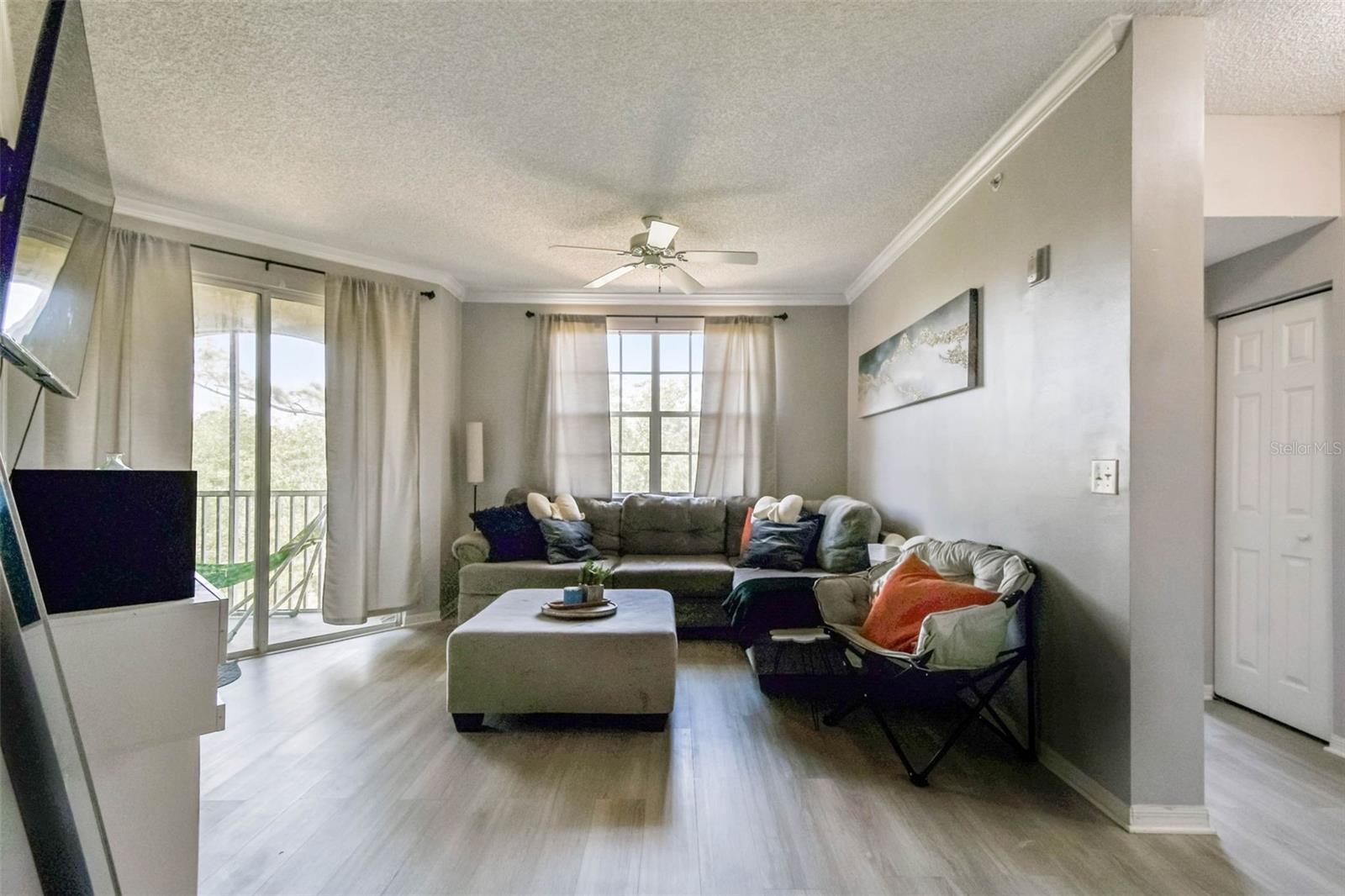 5401 BENTGRASS DRIVE 1-302