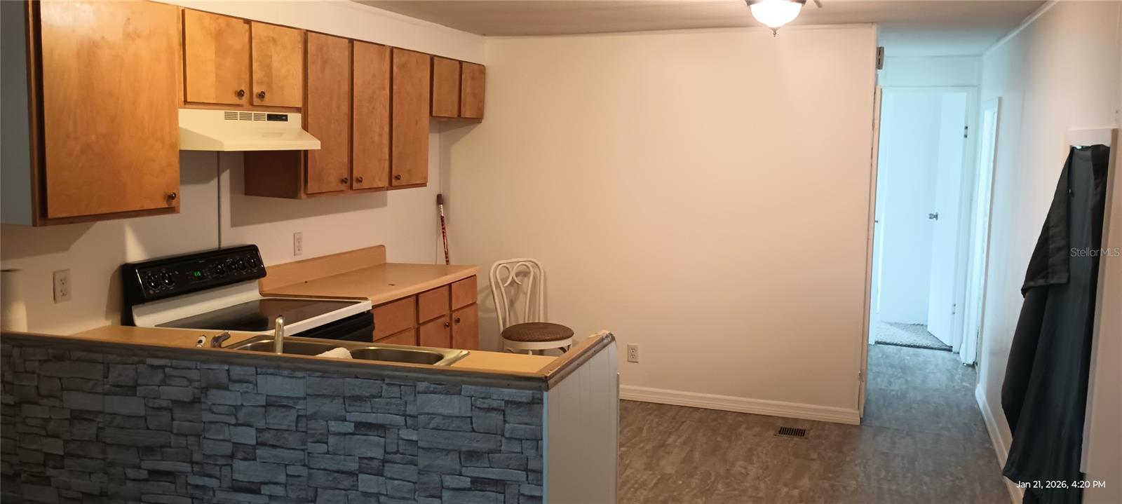 ALLANDALE - Residential