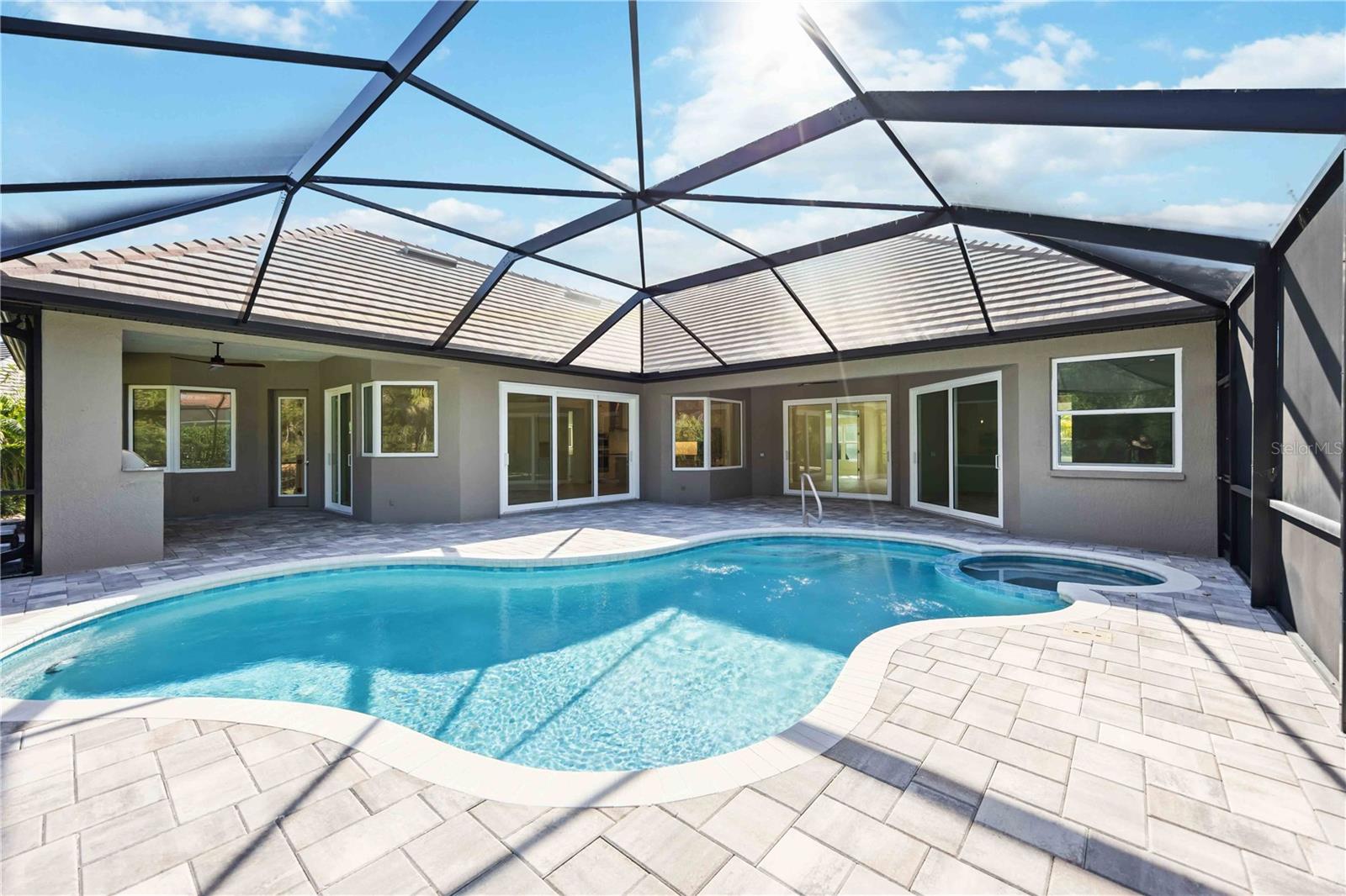 LAKEWOOD RANCH COUNTRY CLUB VILLAGE C 4 - Residential