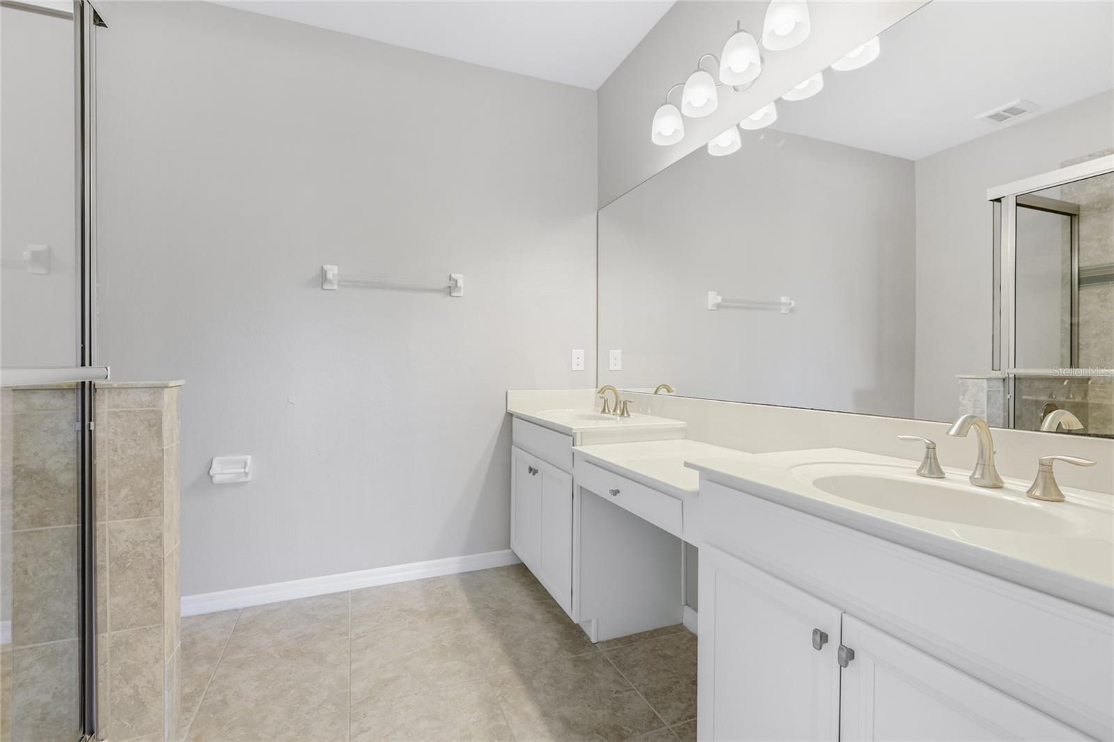 BAY STREET VILLAGE - Residential